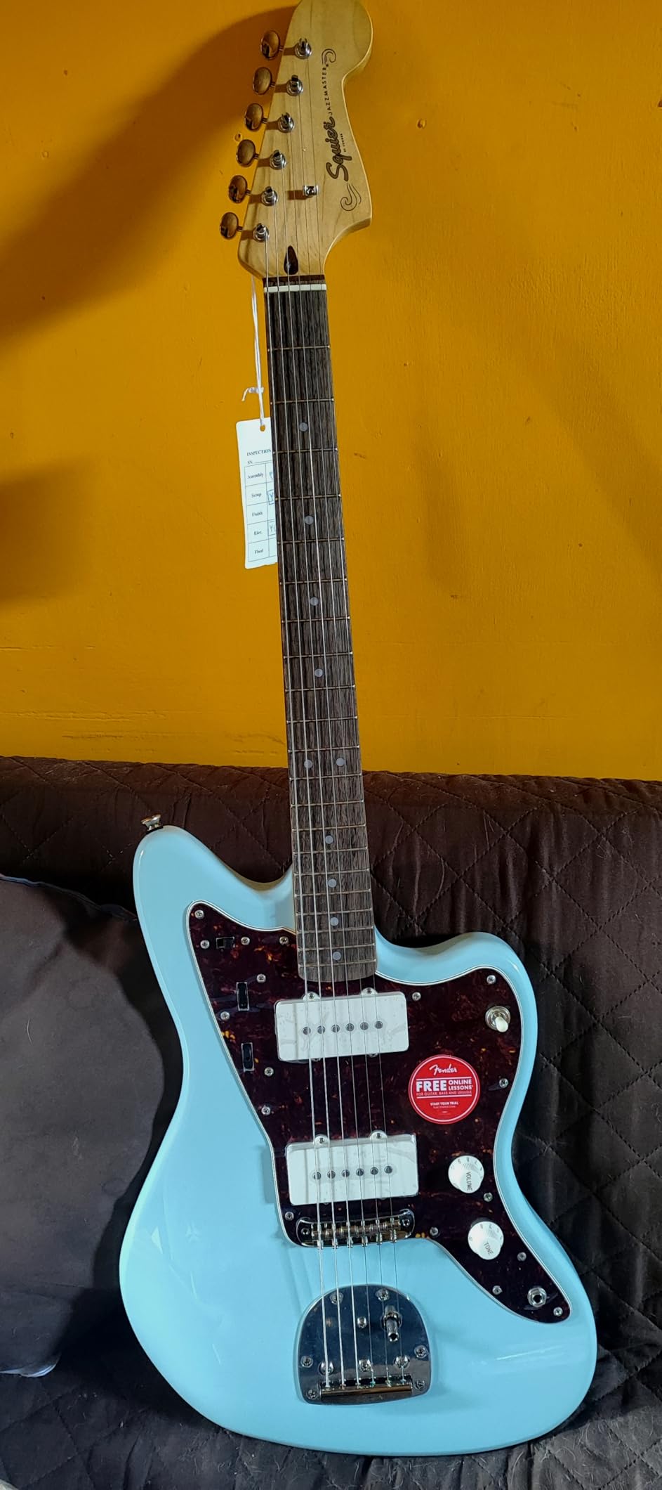 Squier Classic Vibe 60s Jazzmaster Electric Guitar, Olympic White customer photo 1