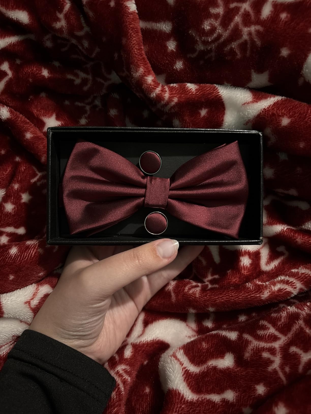 GUSLESON Mens Solid Color Double Fold Pre-tied Bow Tie and Pocket Square Cufflink Set with Gift Box customer photo 2