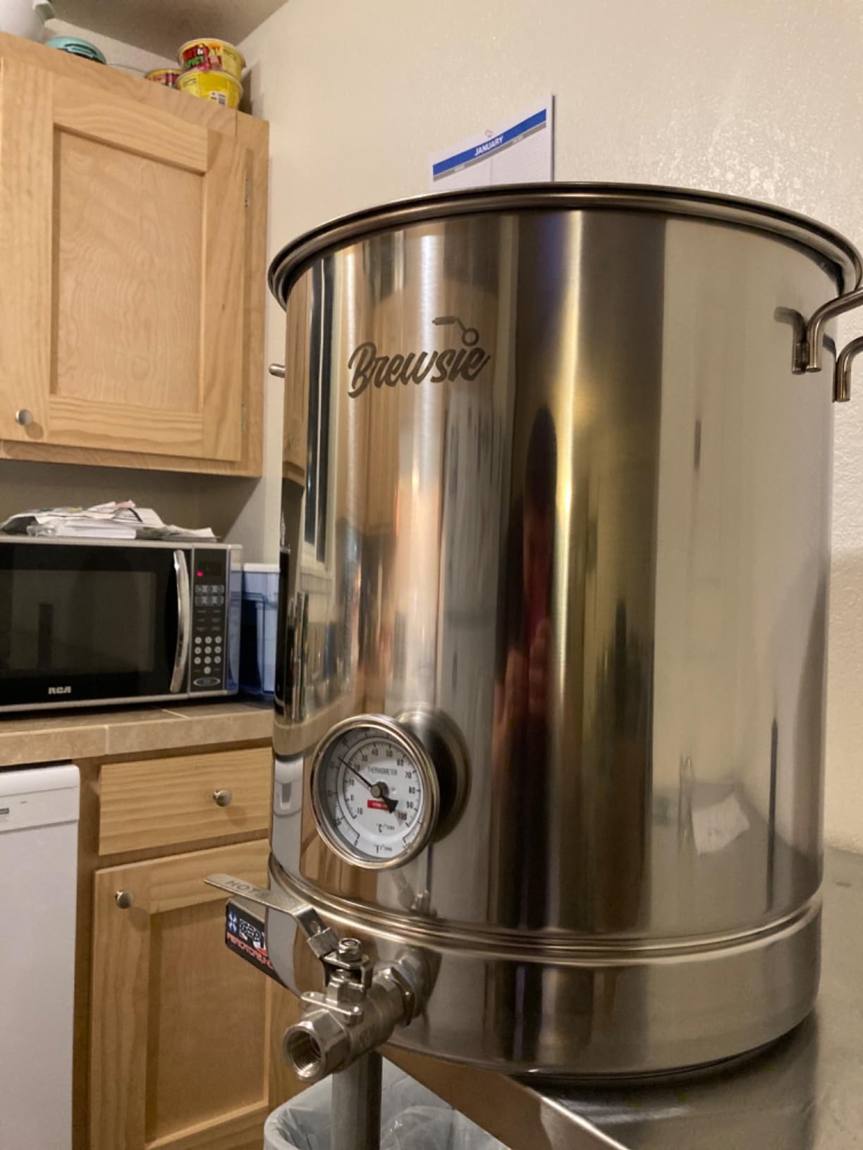 BREWSIE Stainless Steel Home Brew Kettle w/Dual Filtration. Equip with False Bottom Thermometer and Ball Valve for Brewing (10 Gal/ 40 Quart) customer photo 2