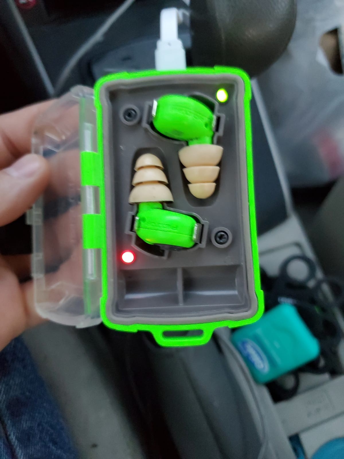 3M PELTOR EEP-100 Ear Plug Kit, Rechargeable, Noise Reduction customer photo 1