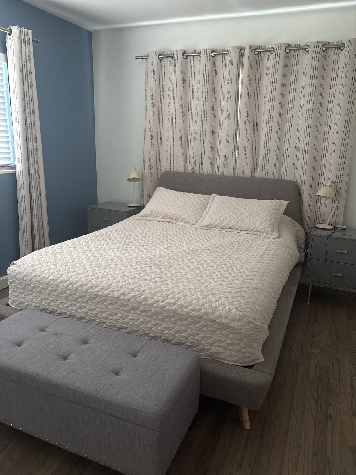 Bedsure Quilts Queen Size, Lightweight Comforter Set, White Bedspread | Coverlet, Basket Weave, All-Season Comfort, Skin-Friendly Soft, Breathable, Machine Washable, 90