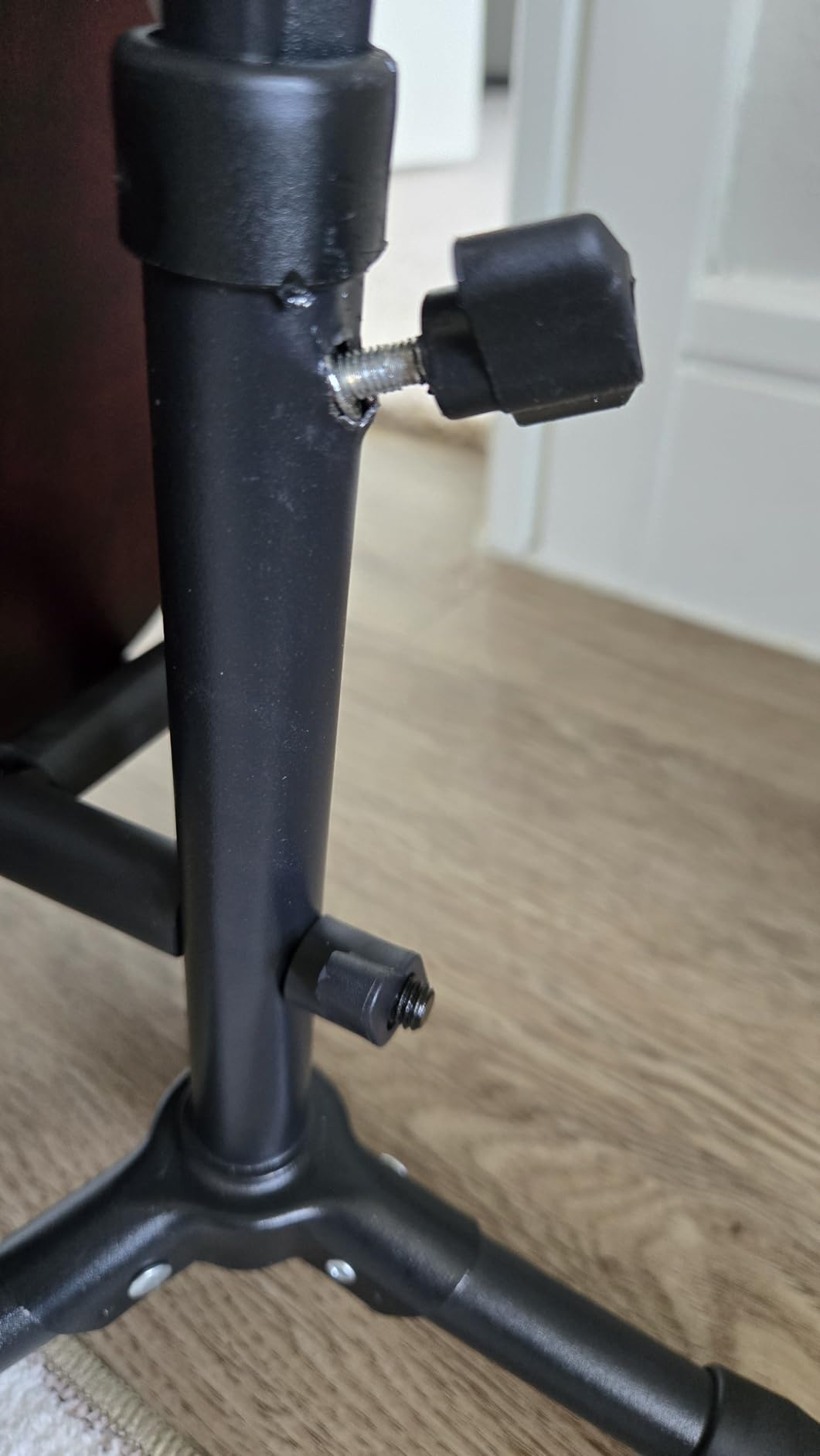 GLEAM Guitar Stand - Adjustable Fit Electric, Classical Guitars and Bass, Load Capacity 20LB, Accessories, Folding Type Black (CG-4) customer photo 1