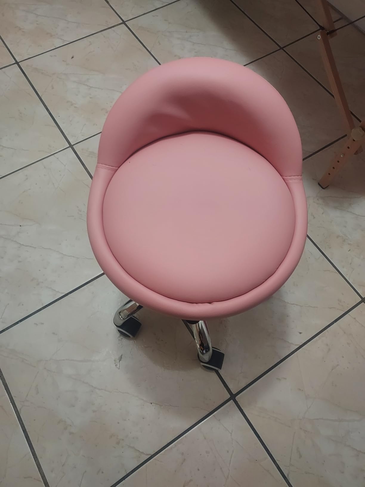 KKTONER PU Leather Round Rolling Stool with Back Rest Height Adjustable Swivel Drafting Work SPA Task Chair with Wheels Black customer photo 2
