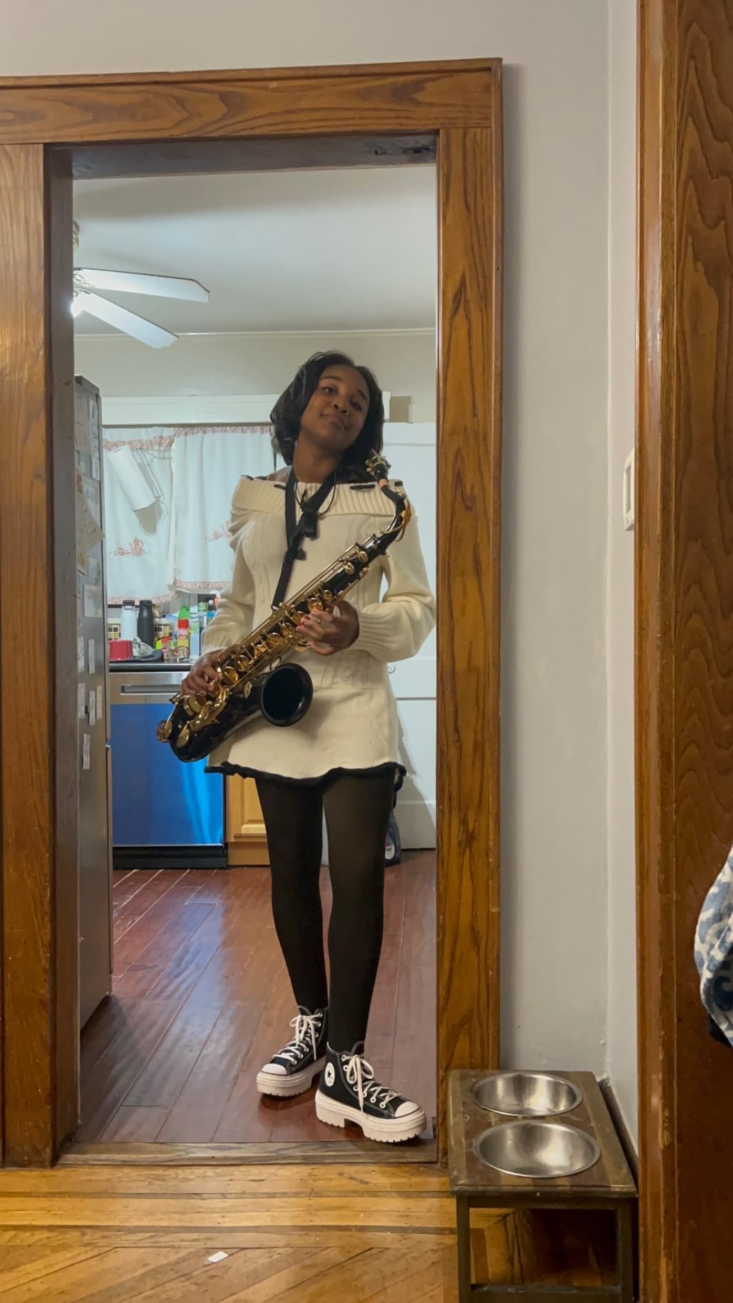 EASTROCK B Flat Tenor Saxophone Golden for Beginners Students Musicians customer photo 2