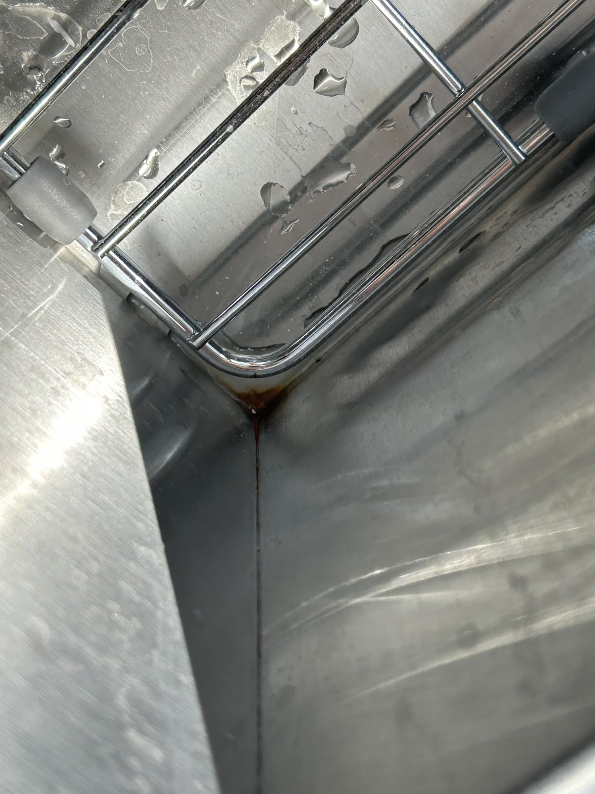 Ruvati 33-in Double Bowl 60/40 Undermount Workstation Kitchen Sink - RVH8356 customer photo 2