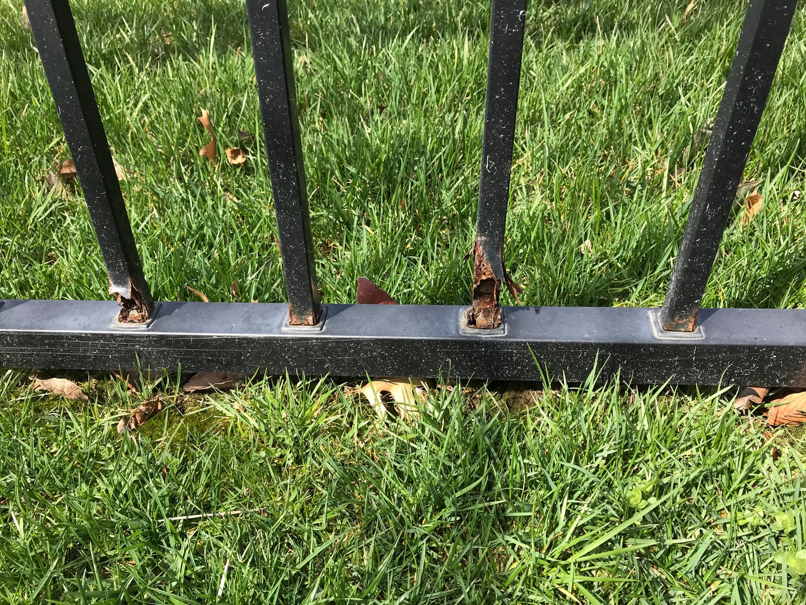 XCEL Fence Black Steel Anti-Rust Fence Panel - Flat Top/Picket Bottom - 3-Rail - 5'FT H X 6.5'FT W - Easy Installation - for Residential, Outdoor, Yard, Garden, 3-Rail, 1 Post Included customer photo 2