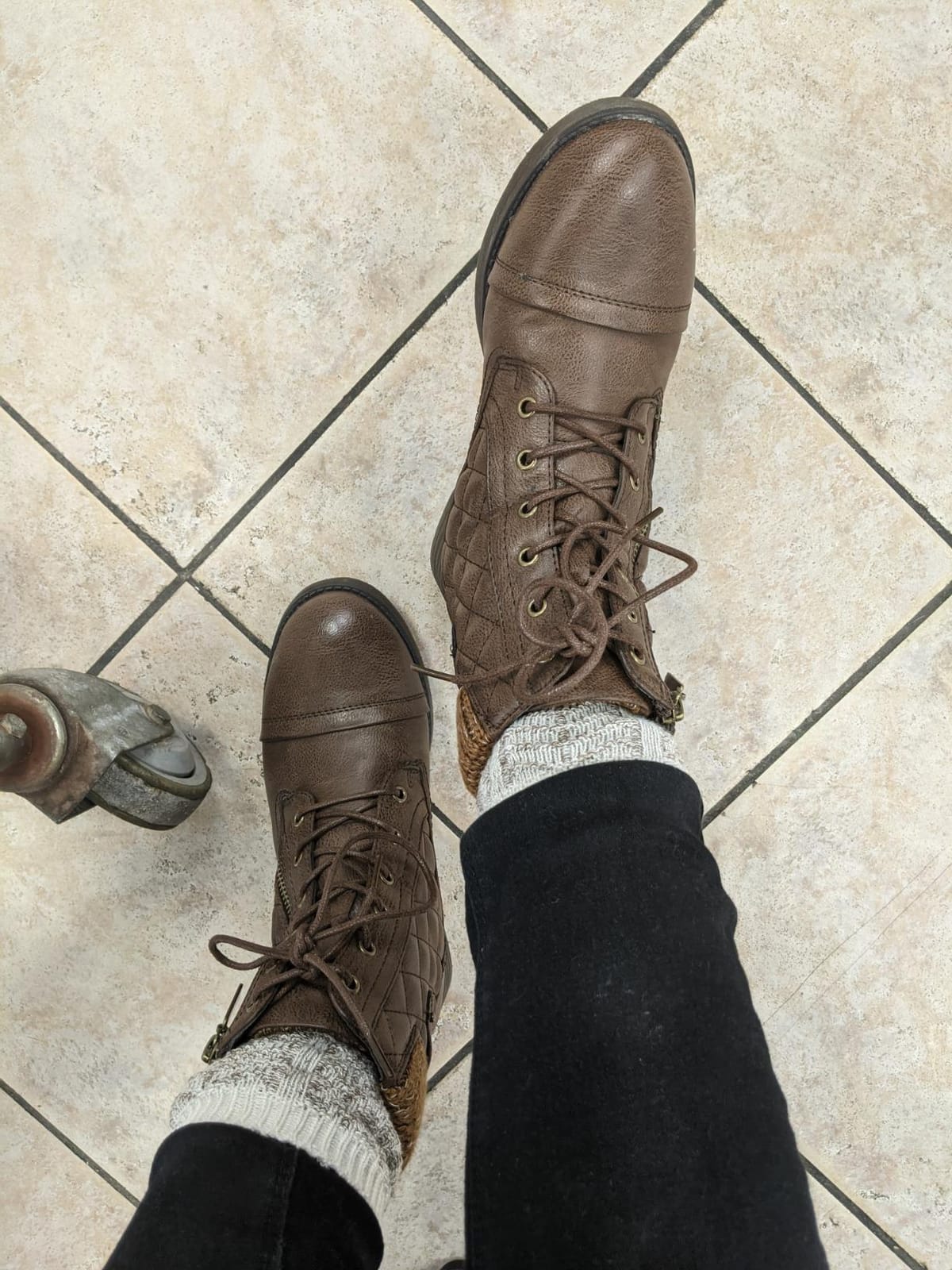 STQ Womens Combat Boots Lace Up Ankle Booties With Side Zipper Fall Winter customer photo 2