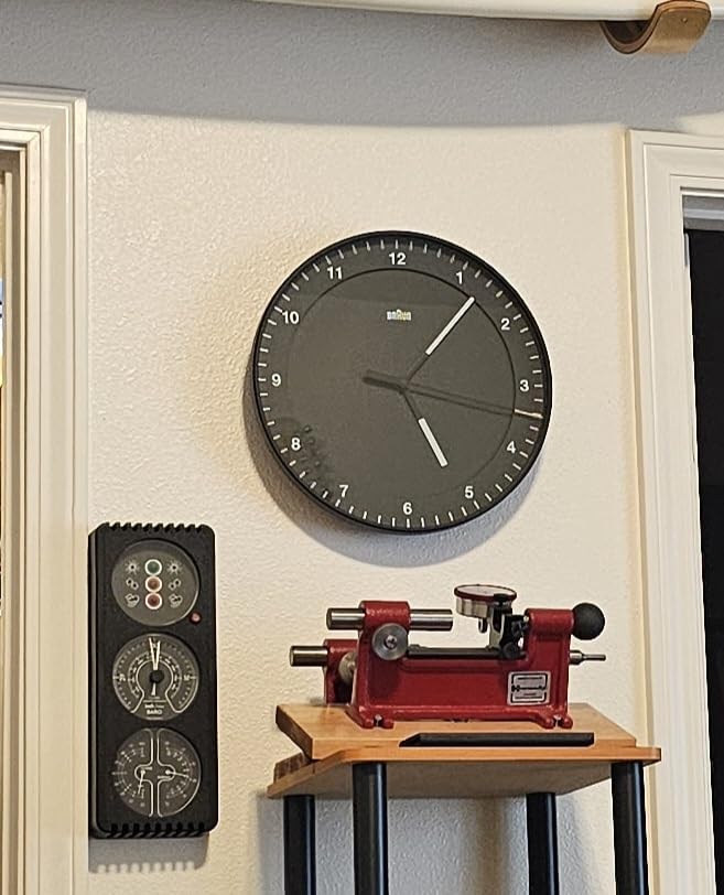 Braun Classic Large Analogue Wall Clock with Silent Sweep Movement, Easy to Read, 30cm Diameter in Black, Model BC17B. customer photo 2