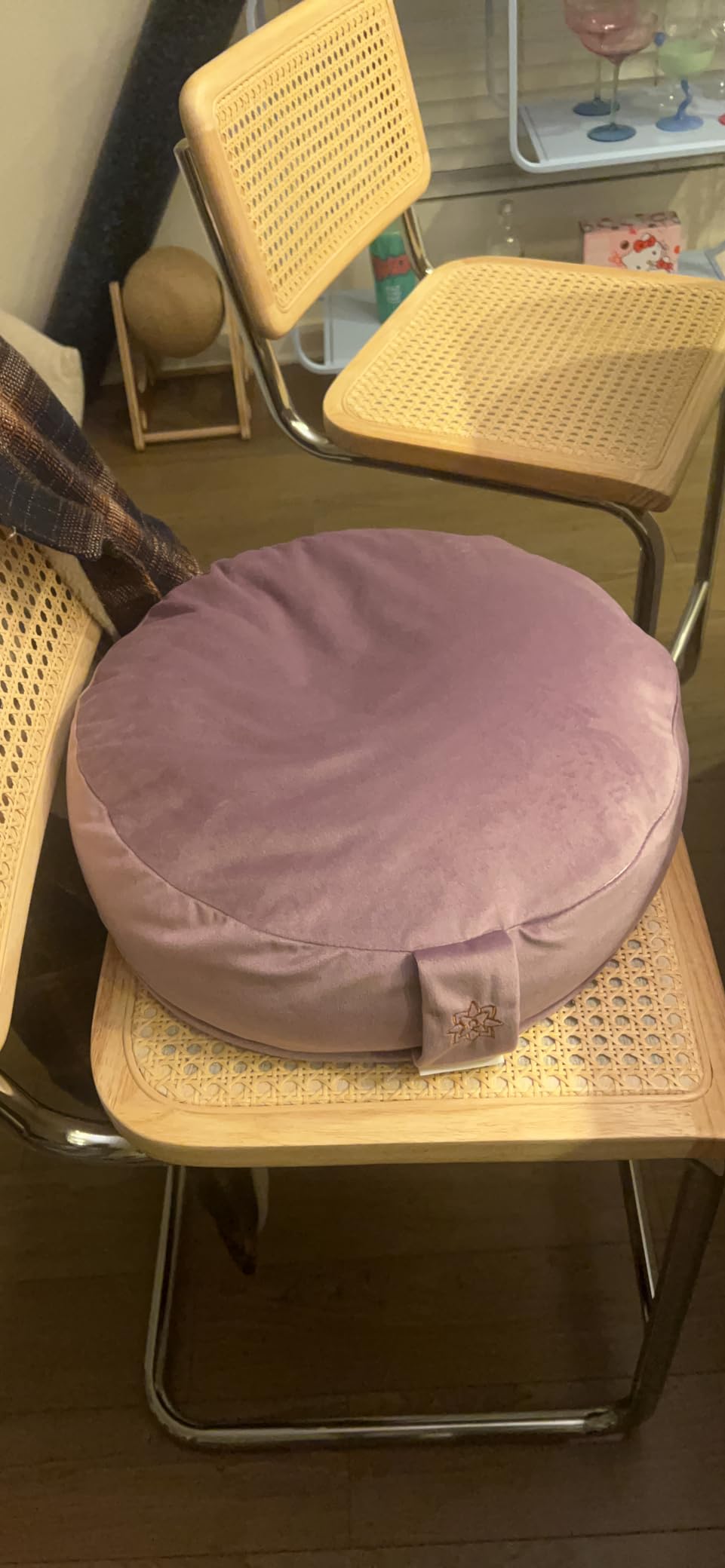 Mindful Modern Velvet Meditation Cushion | Luxe Zafu Yoga Floor Pillow Seat | Posture Support | Buckwheat Hull Filled | Large Round Cushion with Removable Washable Cover + Carry Handle customer photo 1