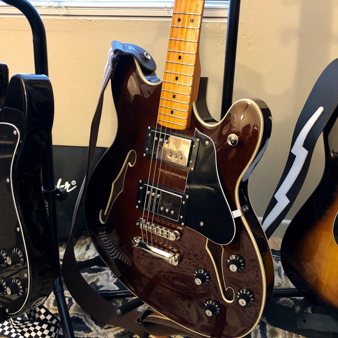 Squier Classic Vibe Starcaster Electric Guitar, with 2-Year Warranty, 3-Color Sunburst, Maple Fingerboard customer photo 2