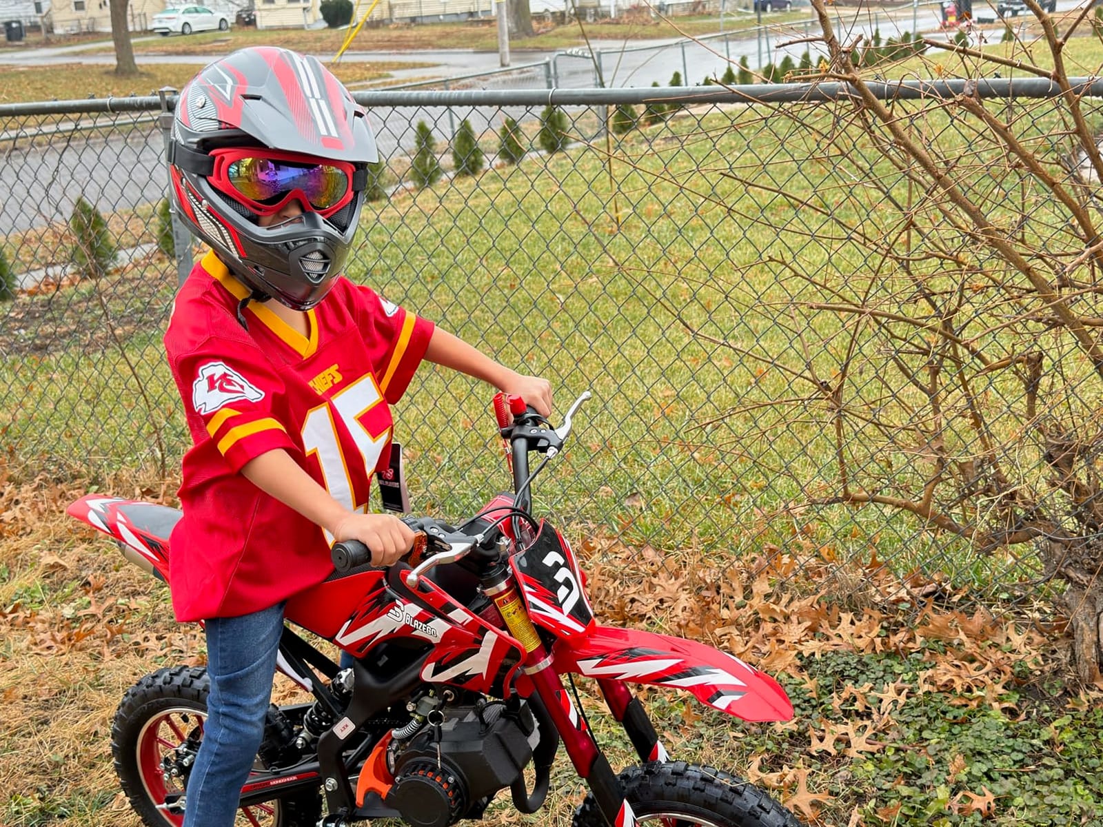 ILM Youth Kids Dirt Bike Helmet Full Face Motocross Set DOT B07 | Includes Goggles Sports Gloves Storage Bag, Multiple Vents and Washable Liner, ATV UTV BMX MX Off-Road Racing customer photo 2