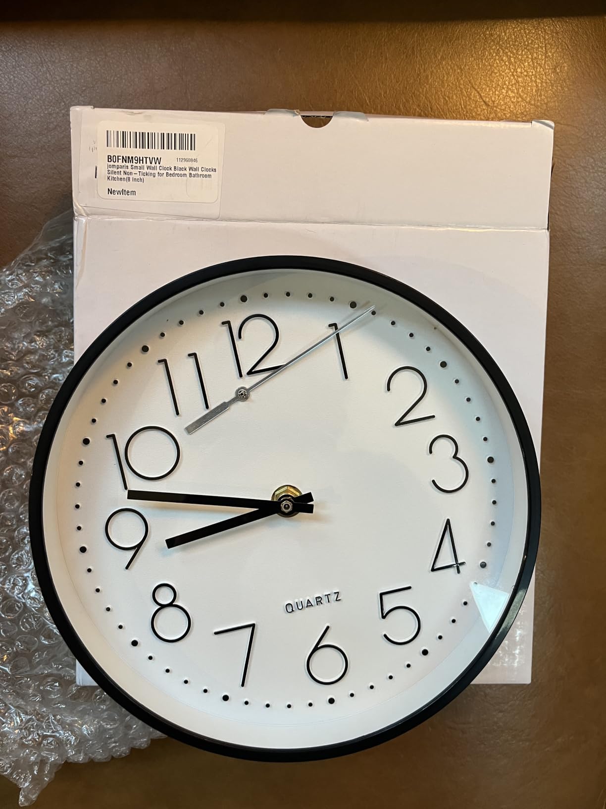 jomparis Wall Clock 12 Inch Non-Ticking Silent Battery Operated Round Wall Clock Modern Elegant Simple Style Clock for Home Office Kitchen Bedroom Living Room customer photo 1