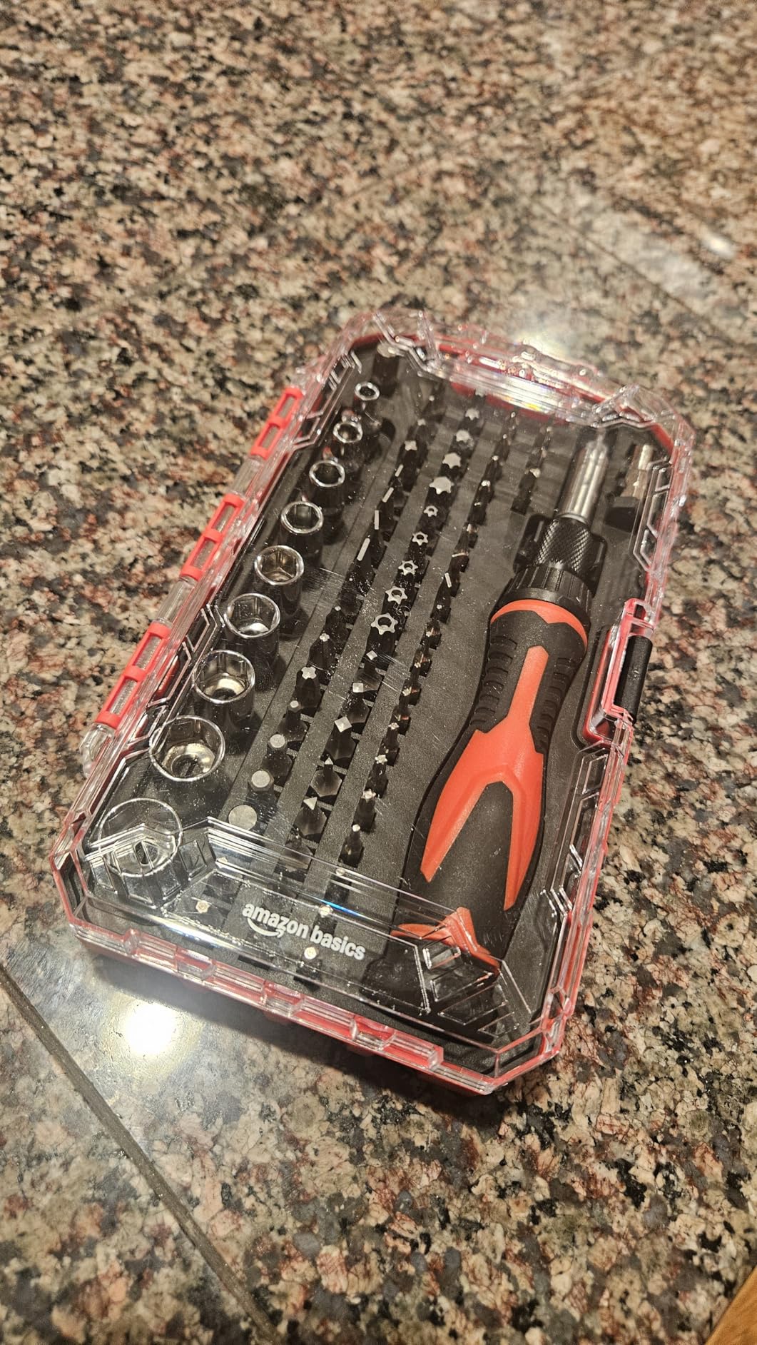 Amazon Basics Magnetic Ratcheting Wrench and Electronics Precision Screwdriver Tool Set, 73-Piece customer photo 1