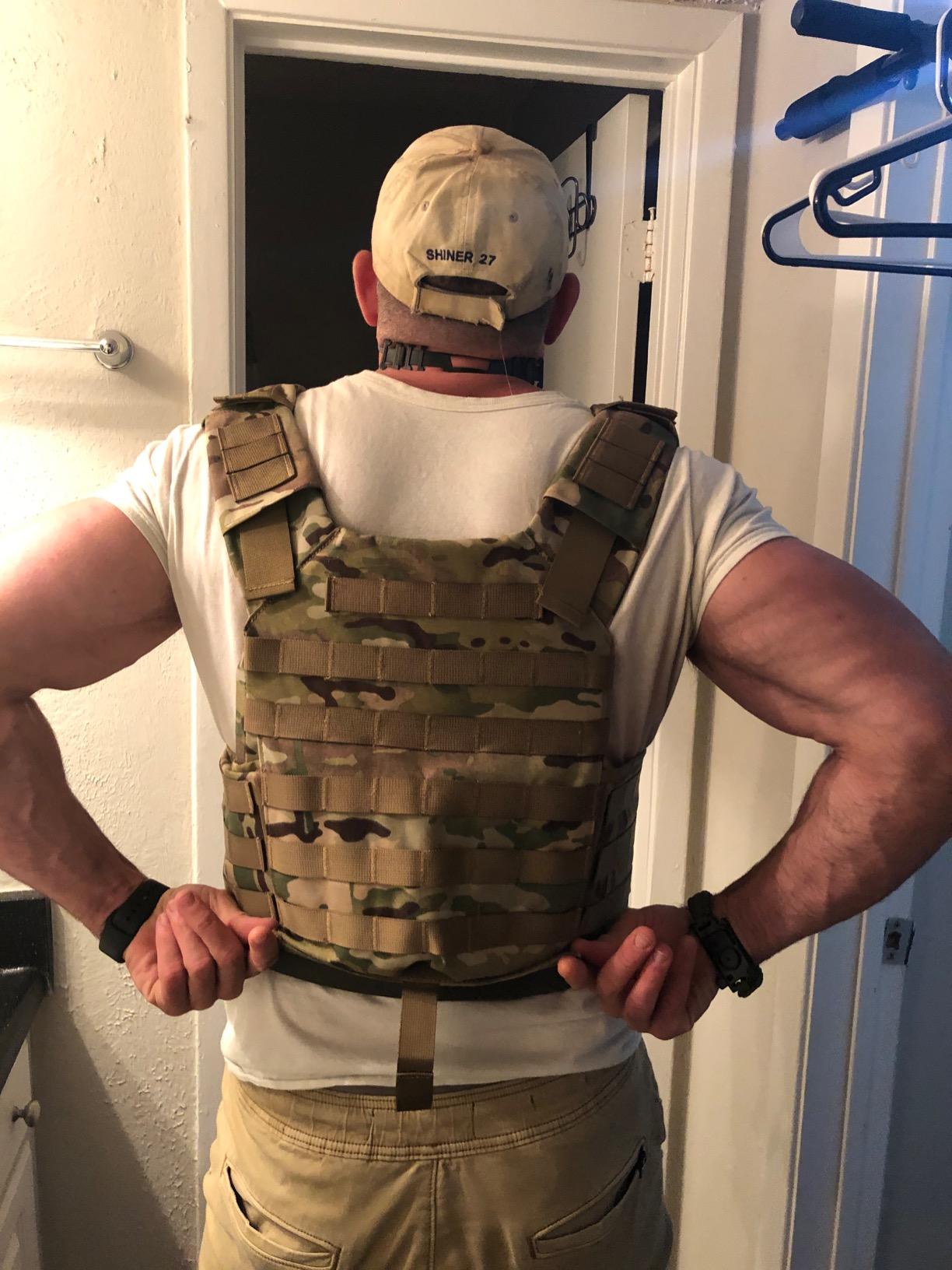 ONETIGRIS DOOM Airsoft Tactical Vest, Adjustable MOLLE Combat Vest for Men | 500D Nylon, Quick-Release Buckles, Fits 10 x 12 in Insert Panels, 36-46 in Waist, Adjustable fit & Breathable customer photo 2