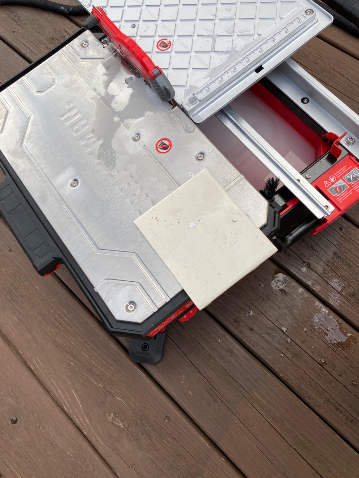 CRAFTSMAN V20 Tile Cutter, Wet Tile Saw, Compact Sliding Cart, 7 inch, Cordless, Battery and Charger (CMCS4000M1) customer photo 2