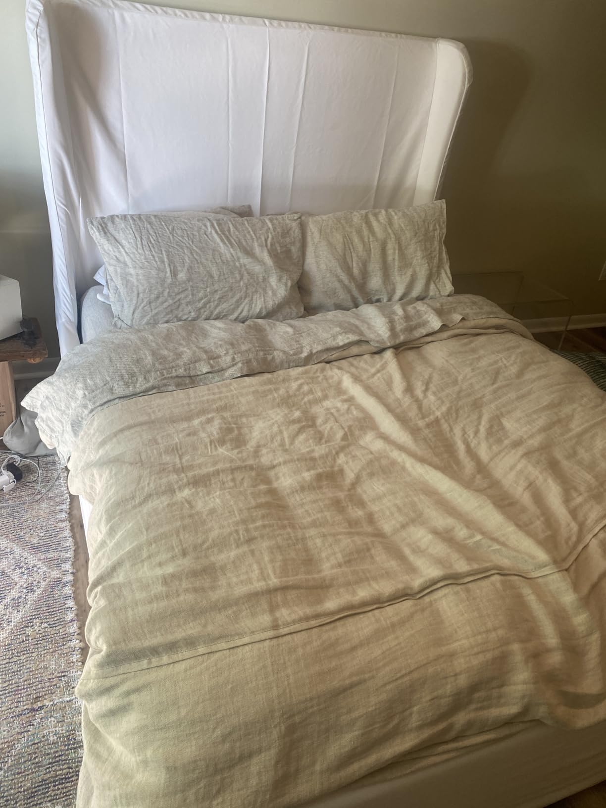 Sijo Stone Washed Organic French Linen Bed Sheet Set, GOTS Certified Organic, Best Cooling Linen Sheet Award by Sleep Foundation, 4 Piece - 2 Pillowcases, 1 Fitted and 1 Flat (Classic, Queen) customer photo 2