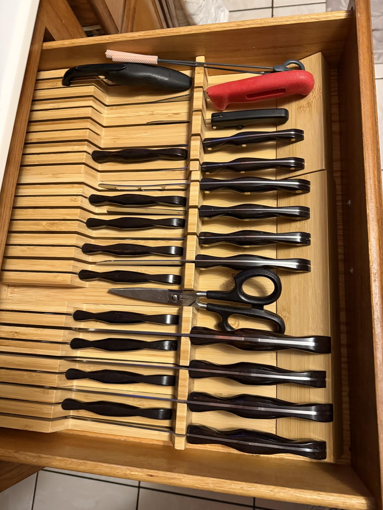 Utoplike In-drawer Knife Block Bamboo Kitchen Knives Drawer Organizer, Holds Up to 16 Knives & 1 Sharpening Steel customer photo 2