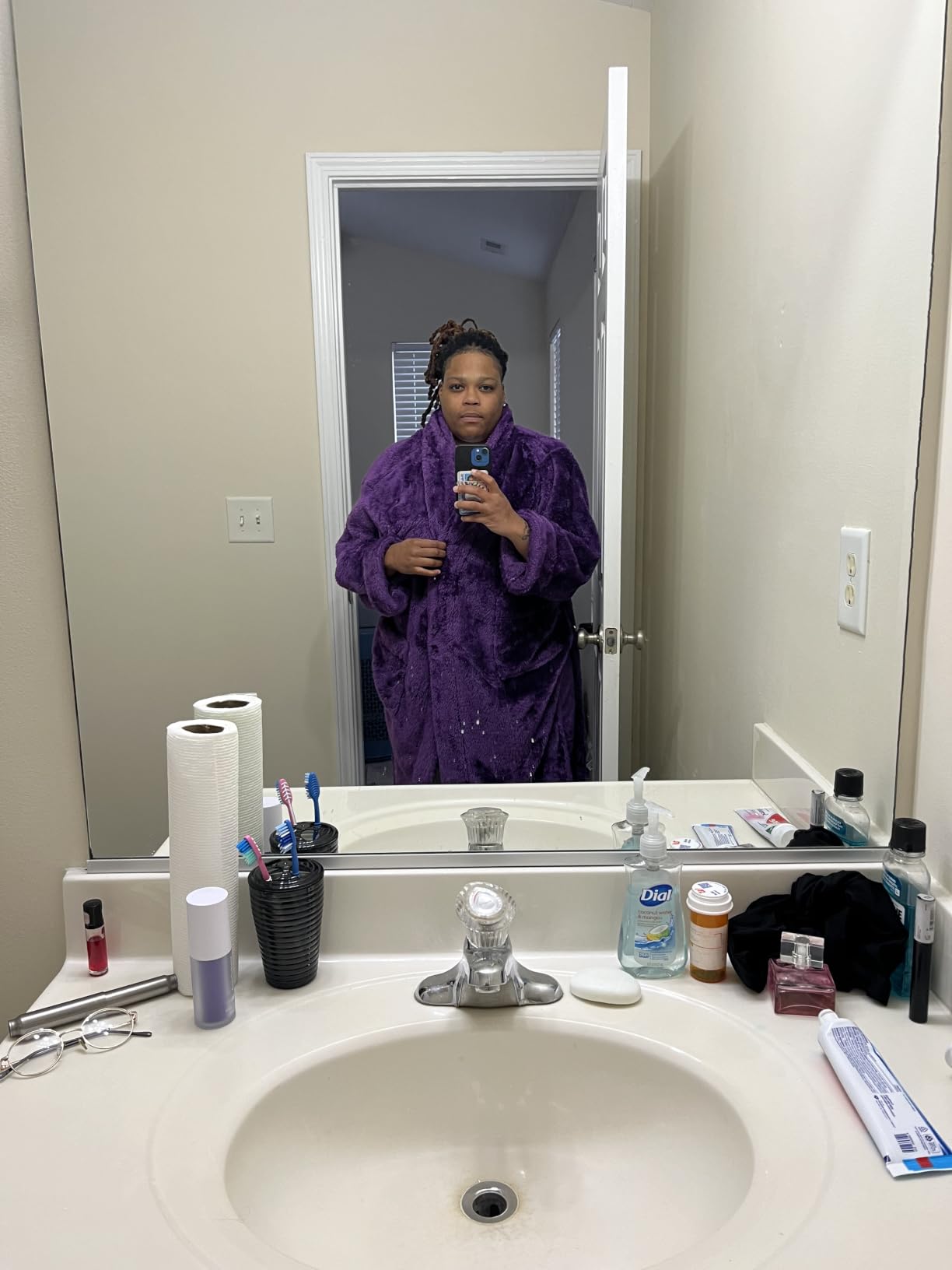 Premium Womens Plush Soft Robe, Fluffy Warm Fleece Sherpa Bathrobe customer photo 2