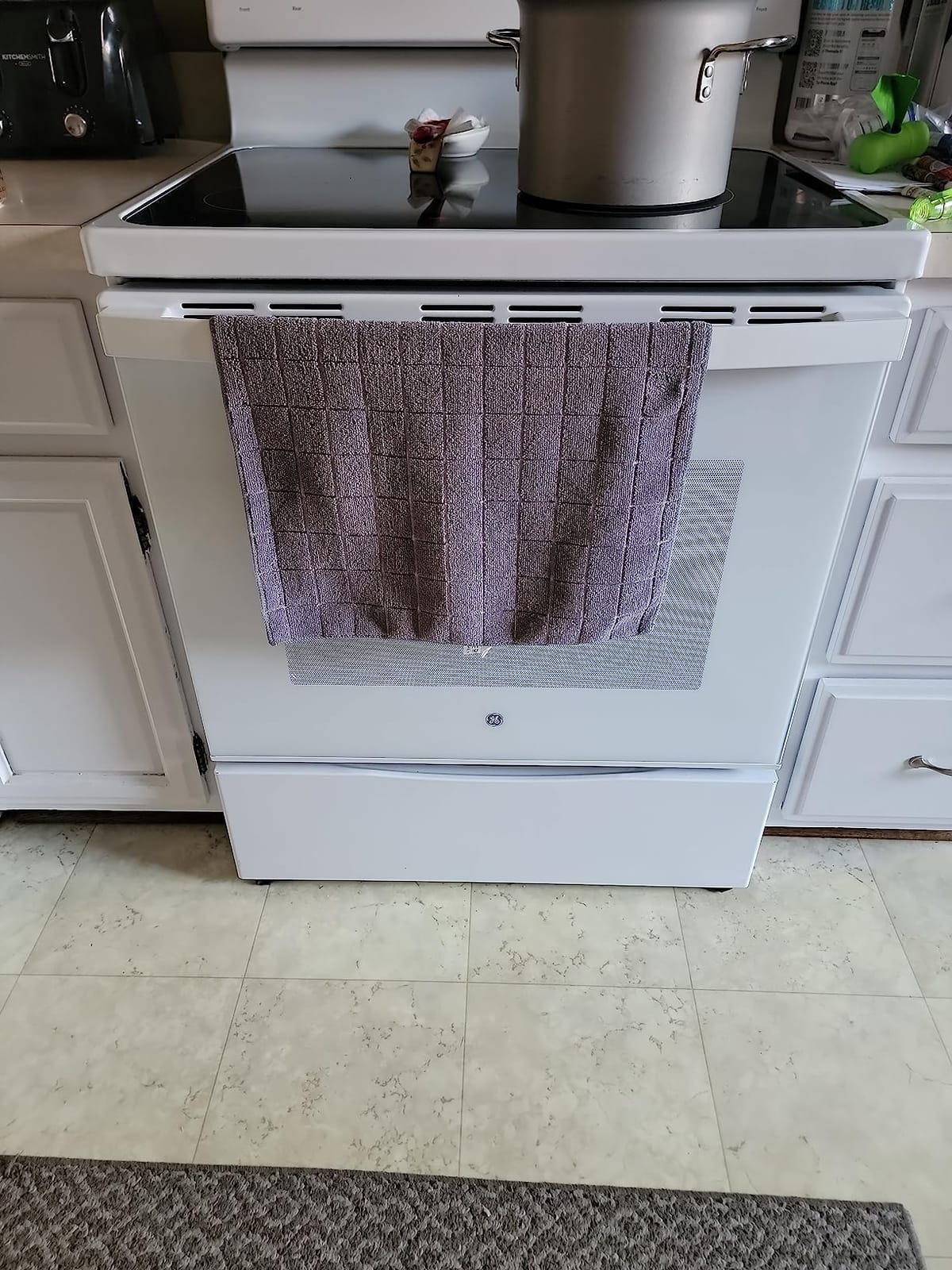 Microfiber Dish Towels - Soft, Super Absorbent and Lint Free Kitchen Towels - 8 Pack (Lattice Designed Gray Colors) - 26 x 18 Inch customer photo 1