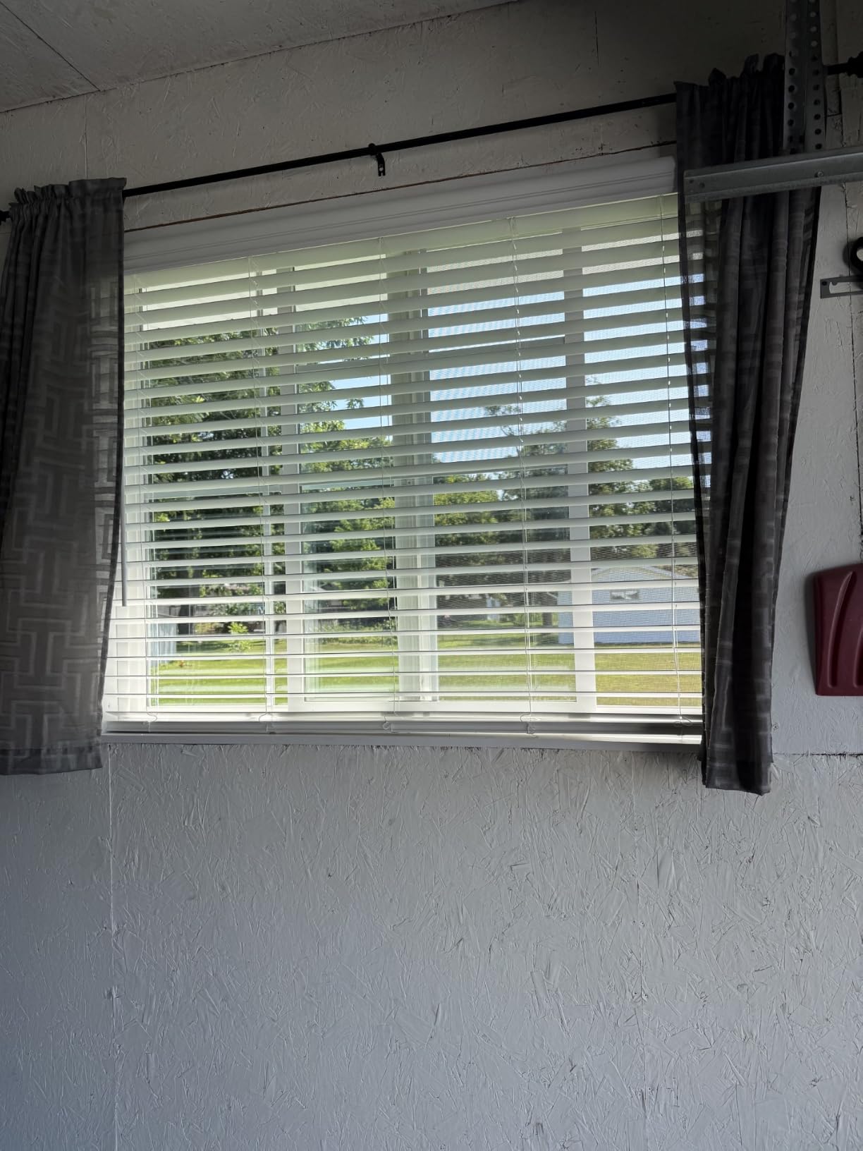 Linen Avenue Cordless 2