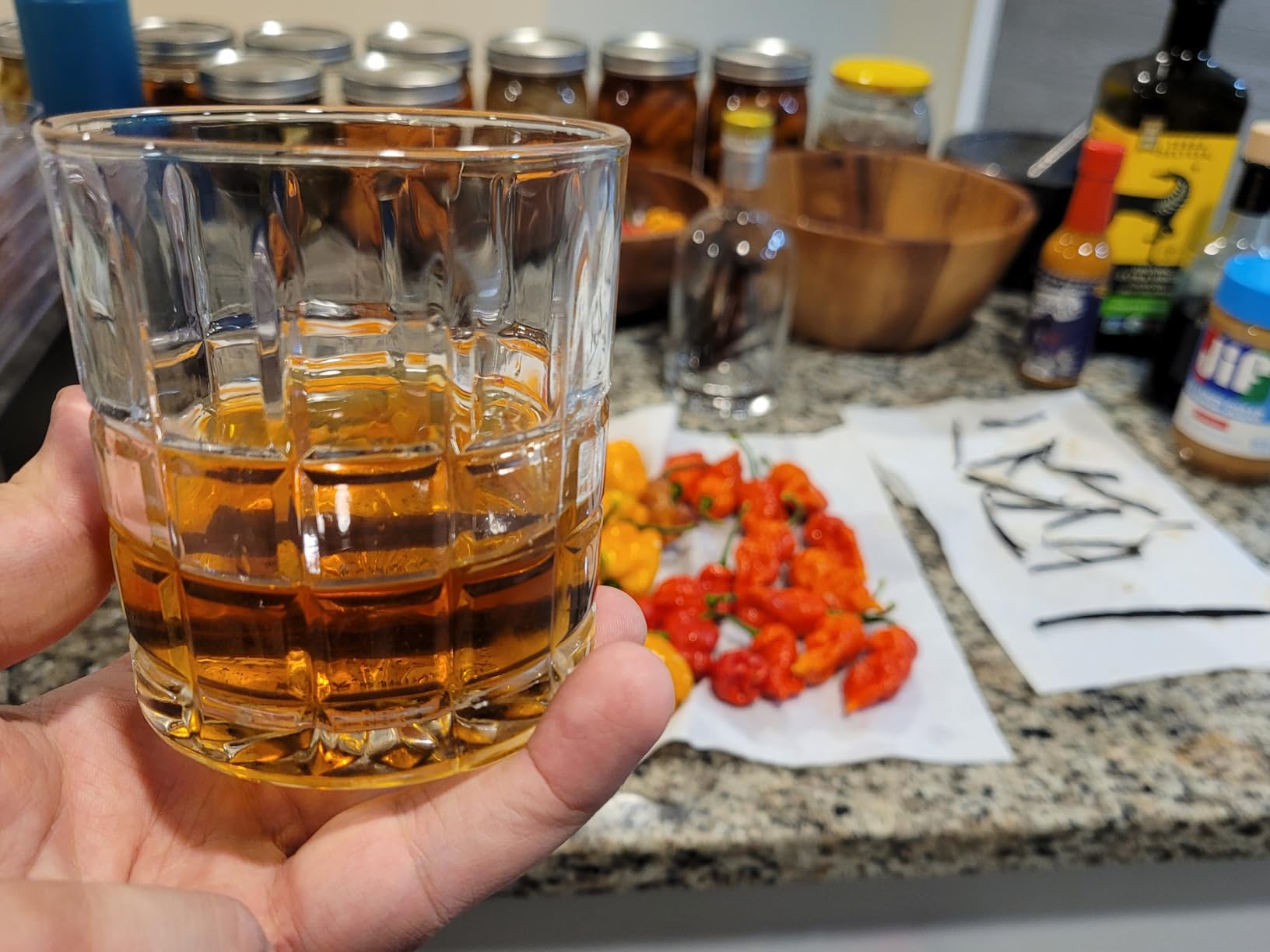 DeeCoo Premium 10, 11 OZ Scotch Glasses - Old Fashioned Whiskey Glasses/Style Glassware for Bourbon/Rum/Bar Tumbler Set of 6 customer photo 1