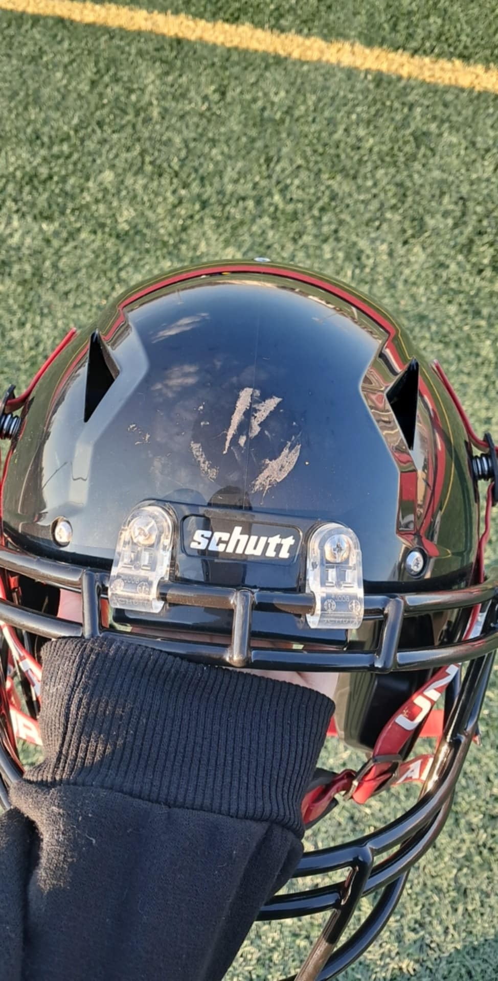 Schutt Youth Vengeance A11 Football Helmet customer photo 1