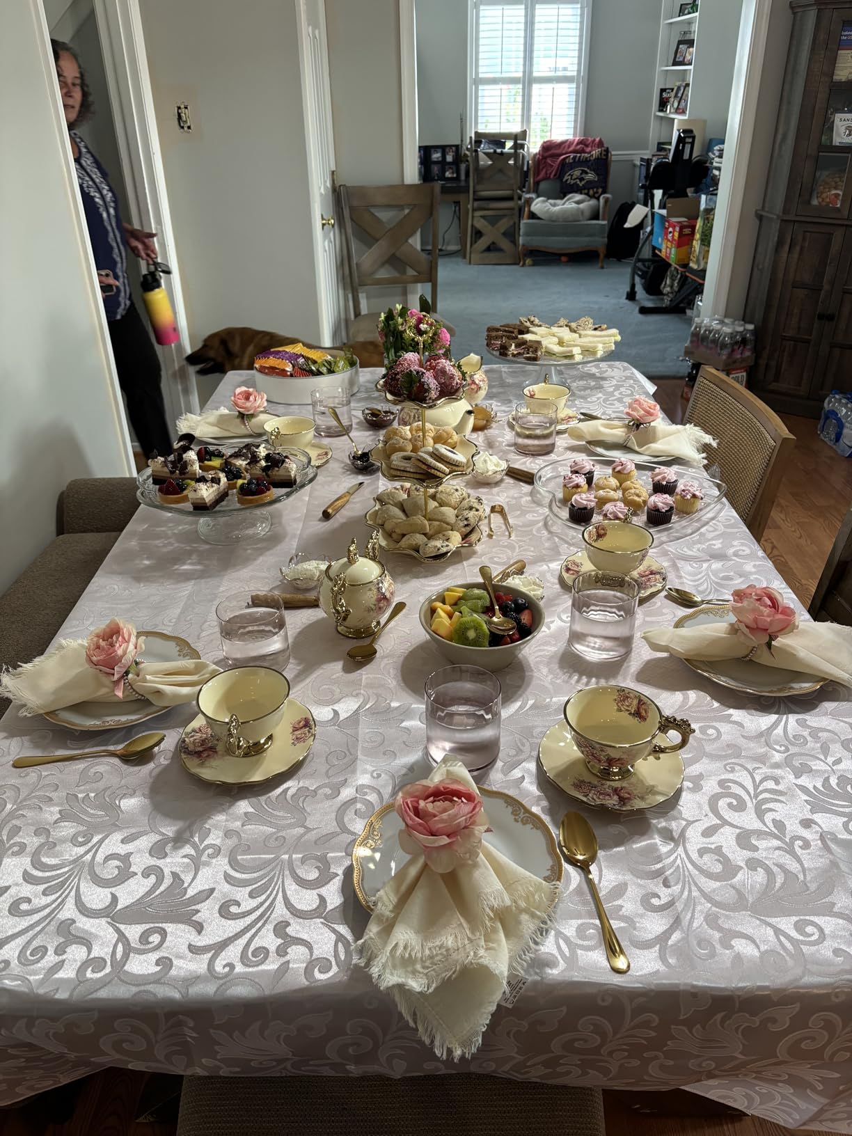 fanquare 15 Pieces British Porcelain Tea Set, Floral Vintage China Coffee Set, Wedding Tea Service for Adult, Big Tea Cup customer photo 2