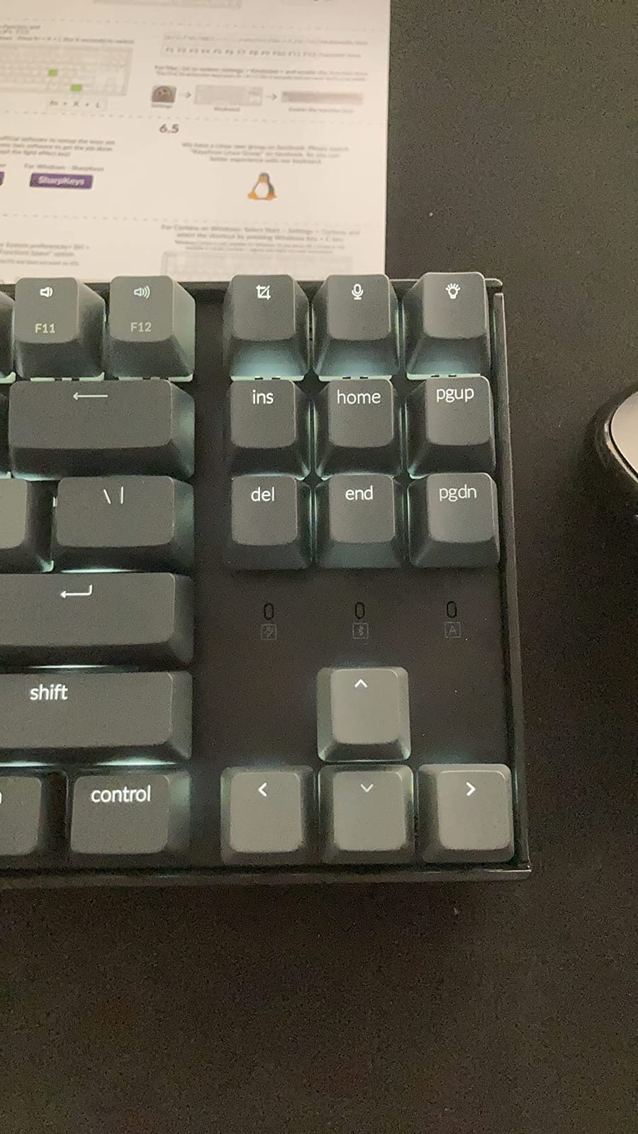 Keychron K8 Hot-swappable Wireless Bluetooth/Wired USB Mechanical Keyboard with Gateron G Pro Brown Switch/White LED Backlight/N-Key Rollover, Tenkeyless 87-Key Computer Keyboard for Mac Windows customer photo 2
