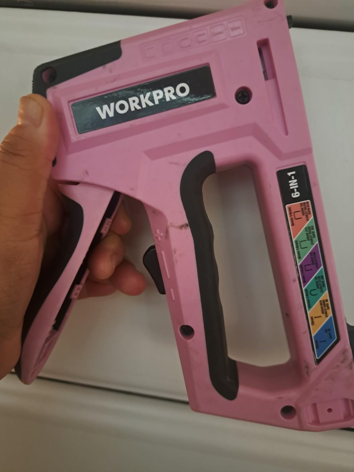 WORKPRO Staple Gun, 6-in-1, Manual Brad Nailer with 4000 Counts Staples, Upholstery Stapler Nail Gun for Fixing Material, Decoration, Carpentry, Furniture, Doors and Windows customer photo 2