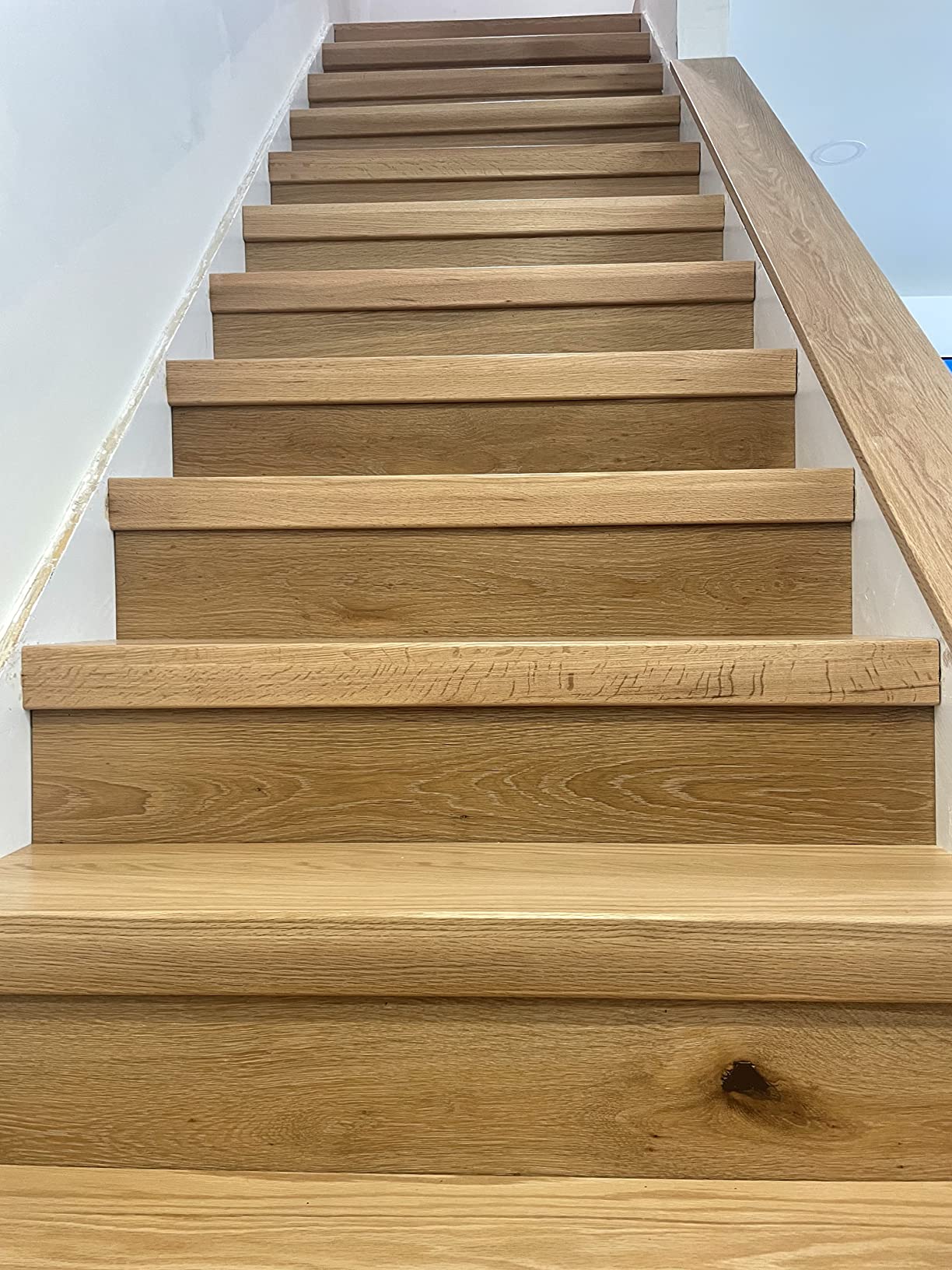 Red Oak Solid Wood Stair Tread with Small (3/4
