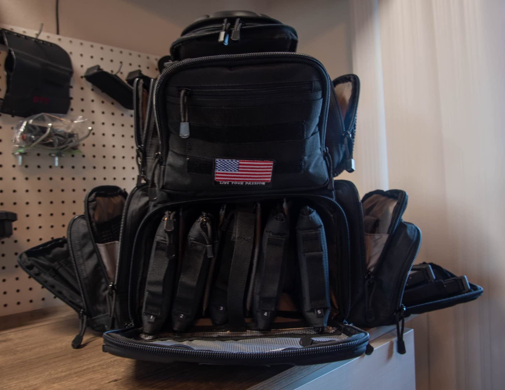 TIDEWE Tactical Range Backpack for Handguns, Gun Range Bag | 5 Pistol Cases, 6 Magazine Slots, Large Capacity, Durable Build, Organized Compartments, MOLLE System, Rain Cover customer photo 1