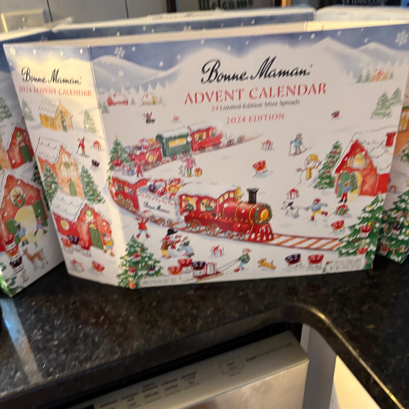 Bonne Maman 2026 Limited Edition Advent Calendar, 24 Mini Spreads customer photo 1