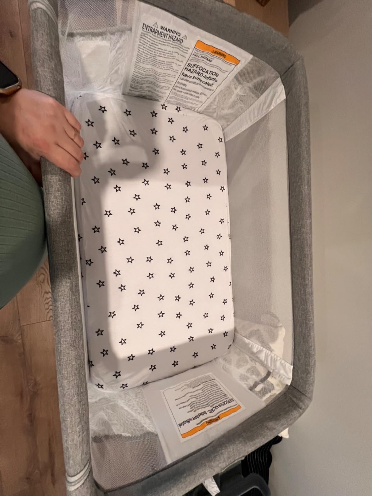 Milliard Baby Bedside Bassinet Sleeper, Bassinet for Newborn with Plush Mattress, Mesh Breathable, Adjustable Side Sleeper Portable Crib for Infant customer photo 2