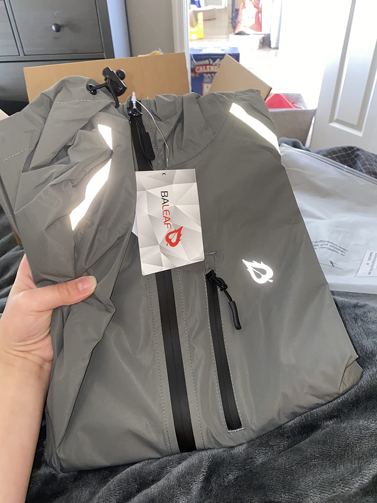 baleaf Men's Rain Jacket Waterproof Hood Lightweight Reflective Packable | 5000Mm Waterproof & Windbreaker; Packable with 6 Pockets; Reflective Stripes for Safety; Perfect for Cycling, Running, Hiking customer photo 1