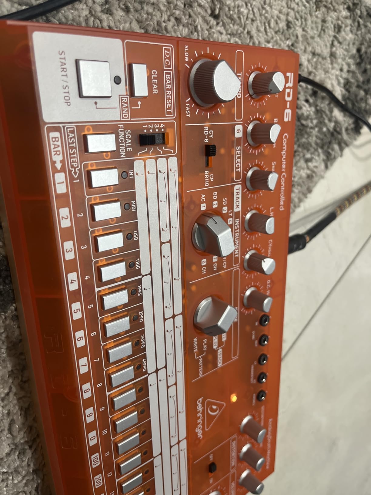 Behringer RHYTHM DESIGNER RD-6-TG Analog Drum Machine with 8 Drum Sounds, 64 Step Sequencer and Distortion Effects customer photo 2