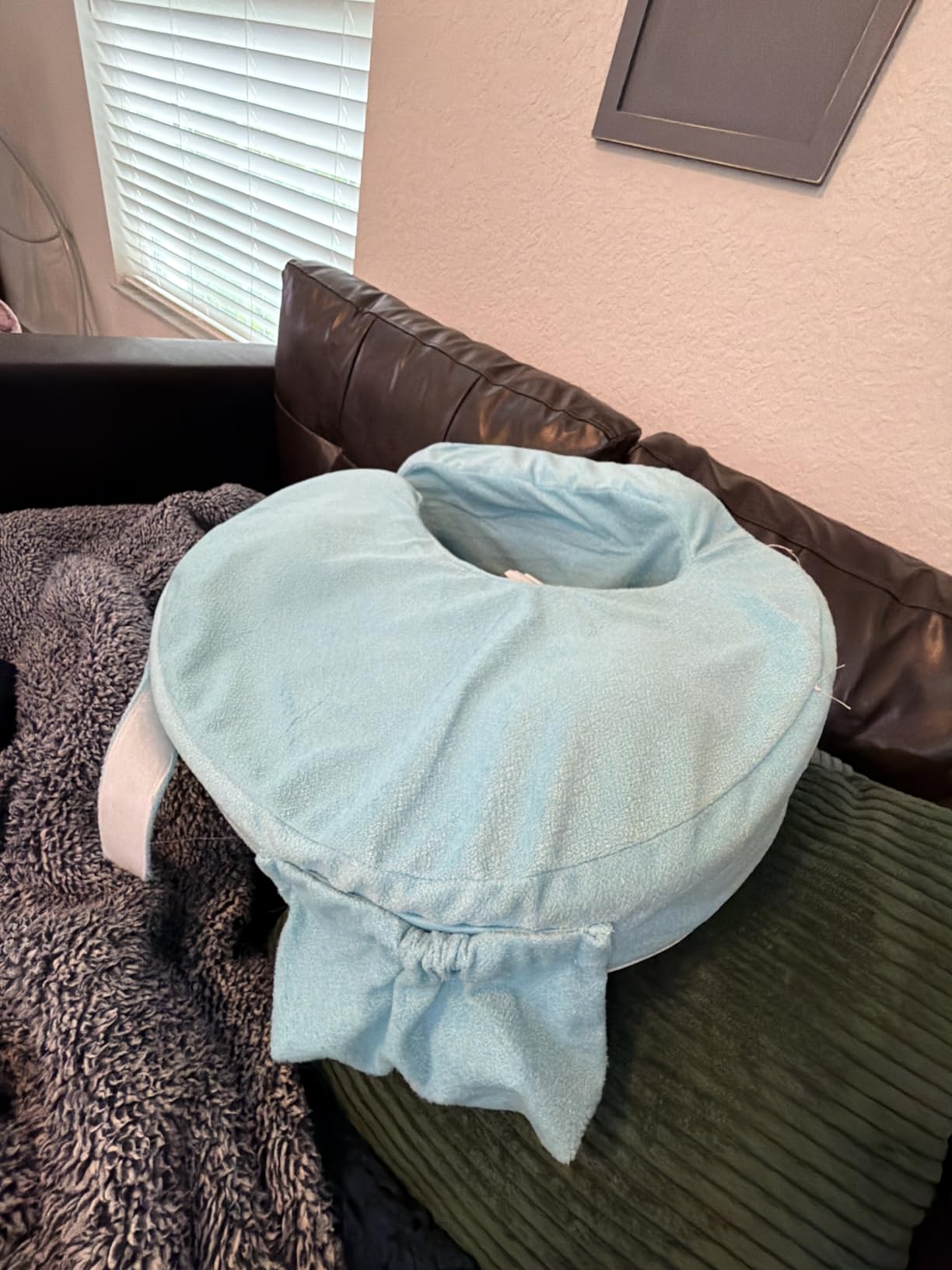 My Brest Friend Nursing Pillow - Deluxe - Enhanced Comfort w/ Slipcover - Ergonomic Breastfeeding Pillow For Ultimate Support For Mom & Baby - Adjustable Pillow W/ Handy Side Pocket, Soft Rose customer photo 1