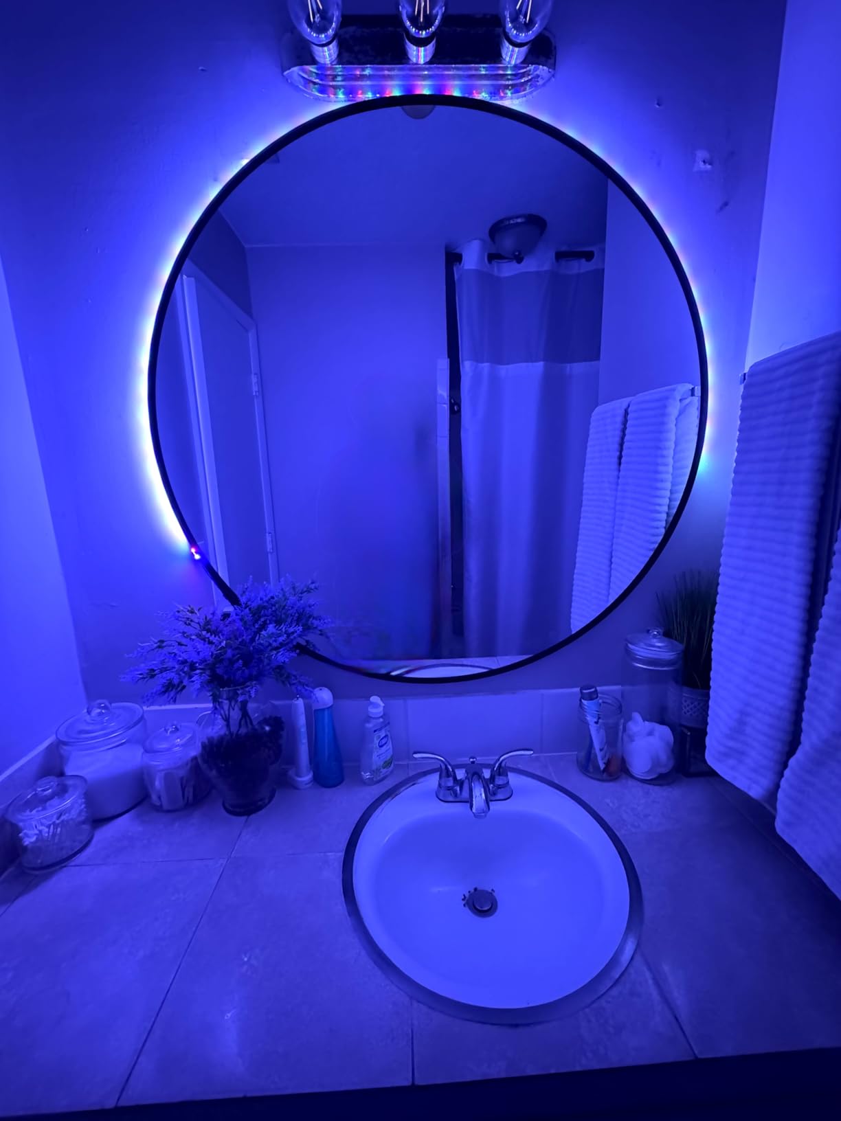 BEAUTYPEAK 30 Inch Round Mirror, Metal Frame Circle Mirror, Black | Wall Mounted for Entryway, Bathroom, Vanity, Living Room customer photo 1