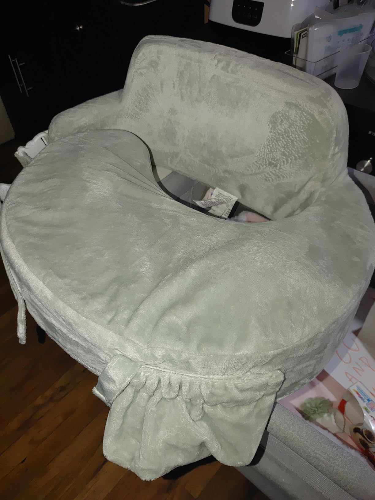 My Brest Friend Super Deluxe Nursing Pillow - Enhanced Comfort & Ergonomic Breastfeeding Pillow for Ultimate Support For Mom & Baby - Adjustable and with Handy Side Pocket, Platinum customer photo 1