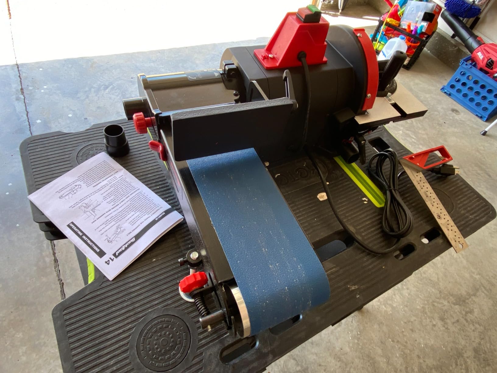 BUCKTOOL Pro 1HP Bench Belt Sander for Metal Working, 4 x 36 in Belt and 8 in Disc Sander with 1HP Direct-drive Motor, Benchtop for Metalworking, BD4801-M customer photo 1