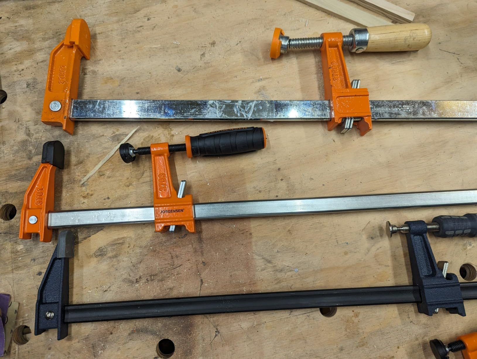 JORGENSEN 48-inch Bar Clamps, 90° Cabinet Master Parallel Jaw Bar Clamp Set, 2-pack customer photo 1