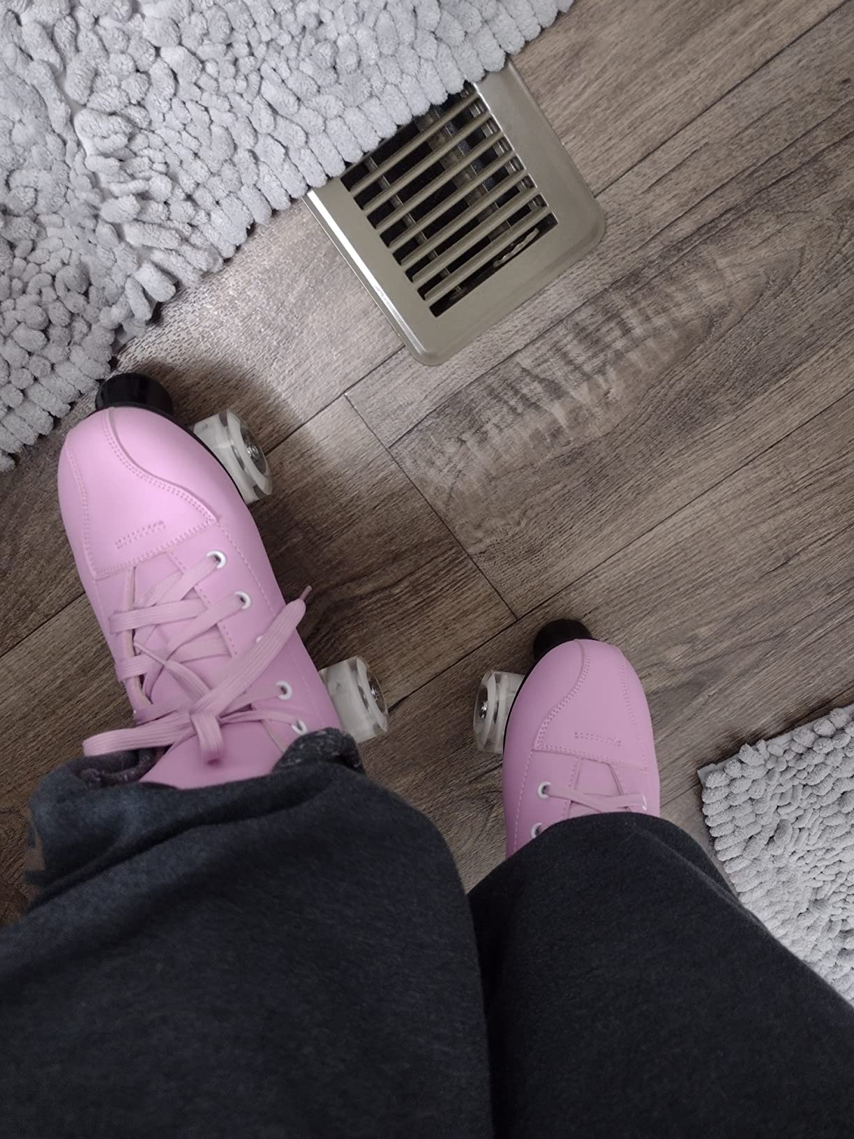 YYW Roller Skates for Women Men, High Top PU Leather Classic Double-Row, Indoor Outdoor, Beginner Shoes Bag customer photo 1
