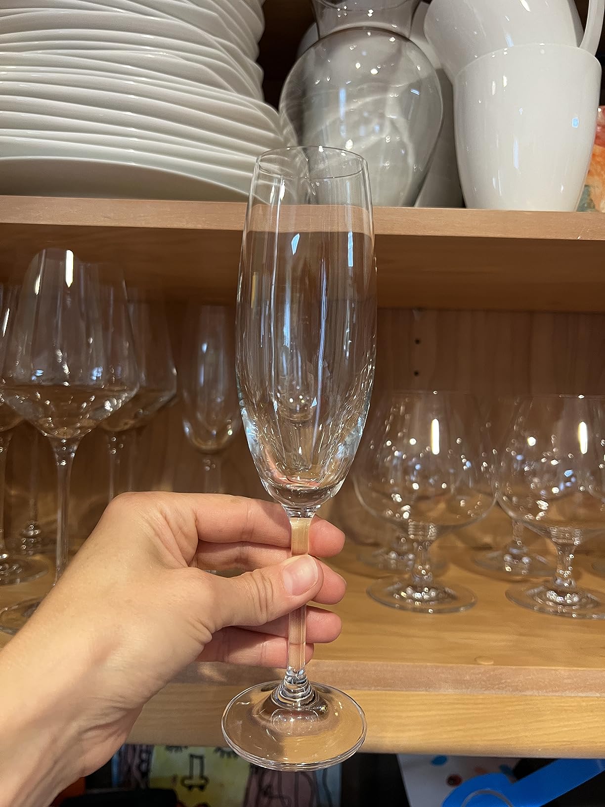 Krosno Champagne Flutes Set of 6, 6.8 oz, Venezia Collection | Drinking Glasses, Led-Free Crystal Glasses for Prosecco Sparkling Wine, Wedding Champagne Flutes, Dishwasher Safe customer photo 1