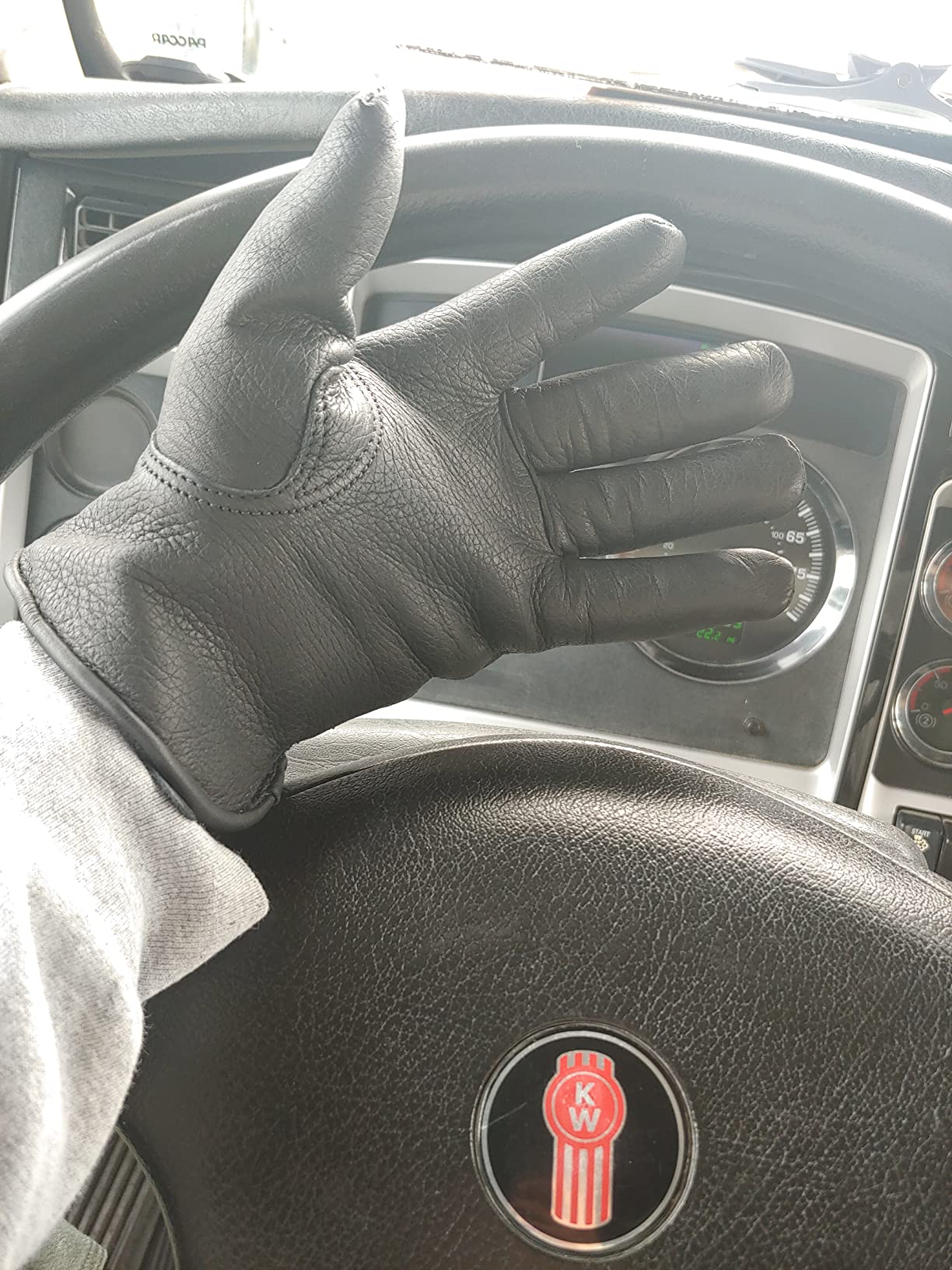 MEN'S FULL GRAIN BLACK DEERSKIN LEATHER GLOVES LINED 40 GRAM (American Fur) customer photo 1