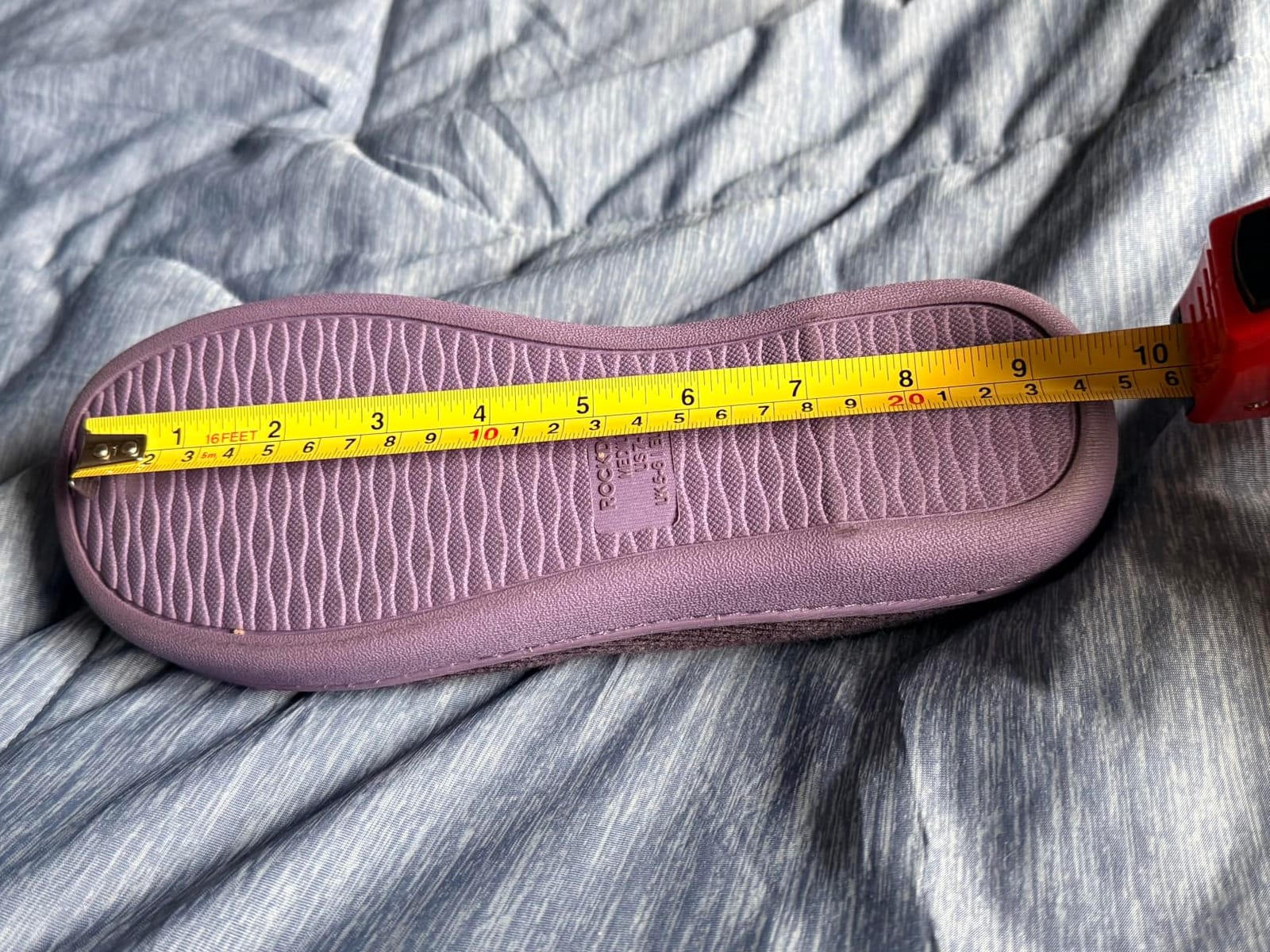 RockDove Women's Original Two-Tone Memory Foam Slipper | Slip-on, Indoor/Outdoor, House Use, Non-Slip, Machine Washable, Lightweight, Skin-Friendly, Gift-Ready customer photo 2