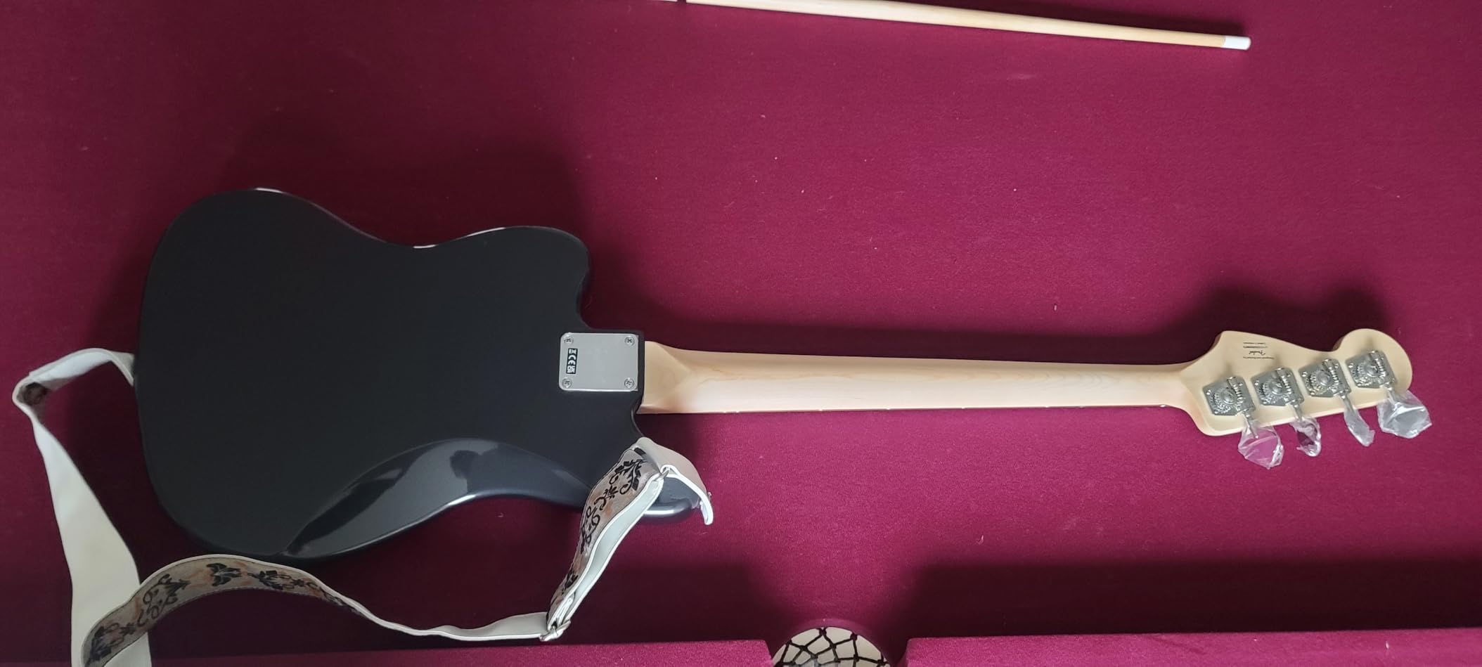 Fender Squier Affinity Jaguar Bass Guitar, 32