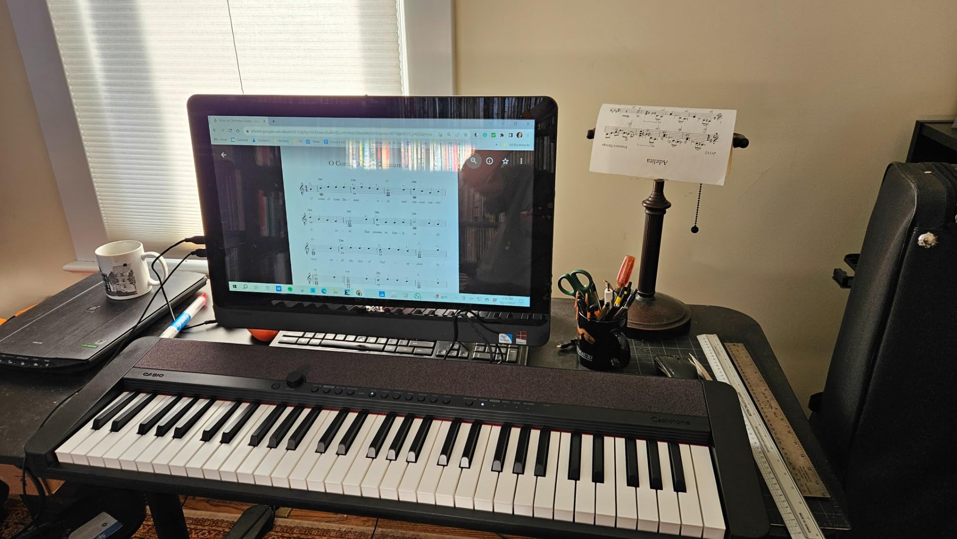 Casio Casiotone CT-S1 61-Key Portable Keyboard - Black | Touch-sensitive, retro design; stereo grand piano + 60 AiX tones; 64-note polyphony; USB-MIDI customer photo 2