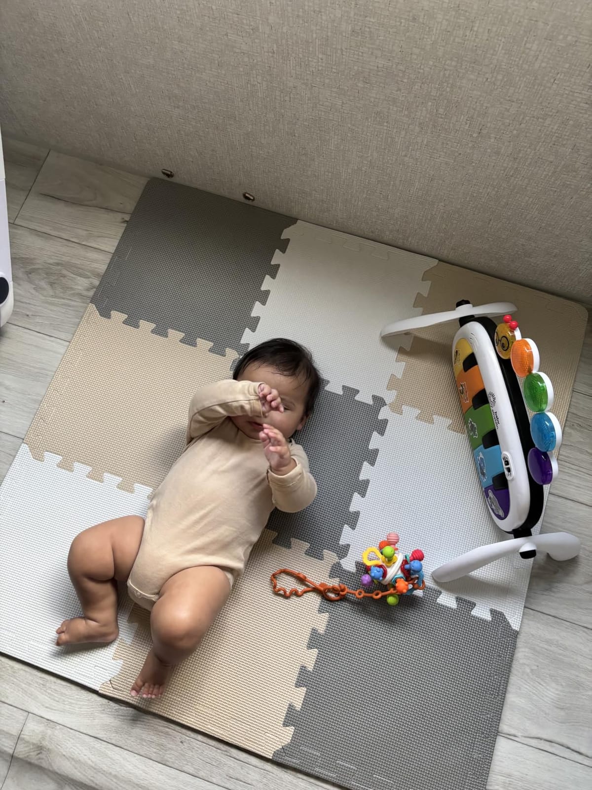 MioTetto Baby Play Mat, Soft Foam Floor Tiles for Kids. Adjustable Interlocking Foam Tiles, Fits with 74x74 Playpen Baby mat for Crawling & Development, Safe & Non-Toxic Playmat for Babies 6-12 Months customer photo 2