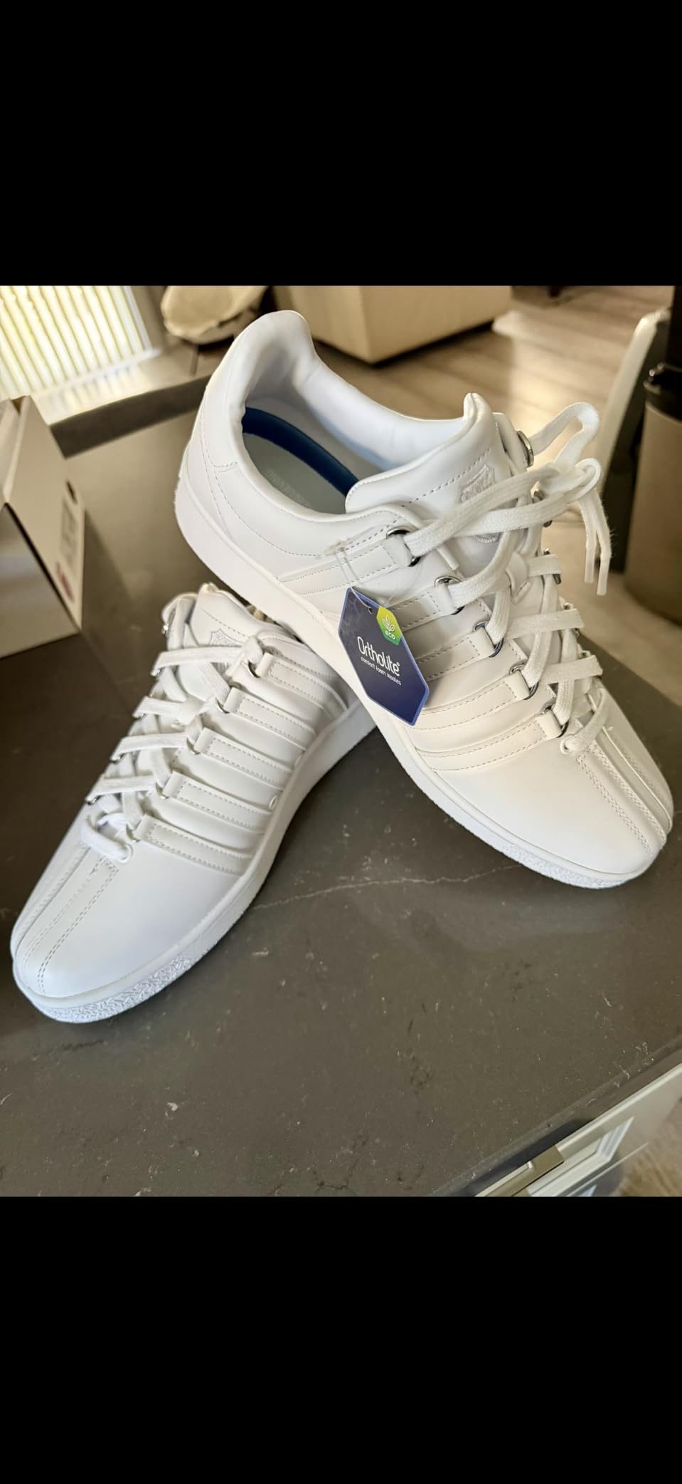 K-Swiss Men's Classic VN Leather Sneaker customer photo 1