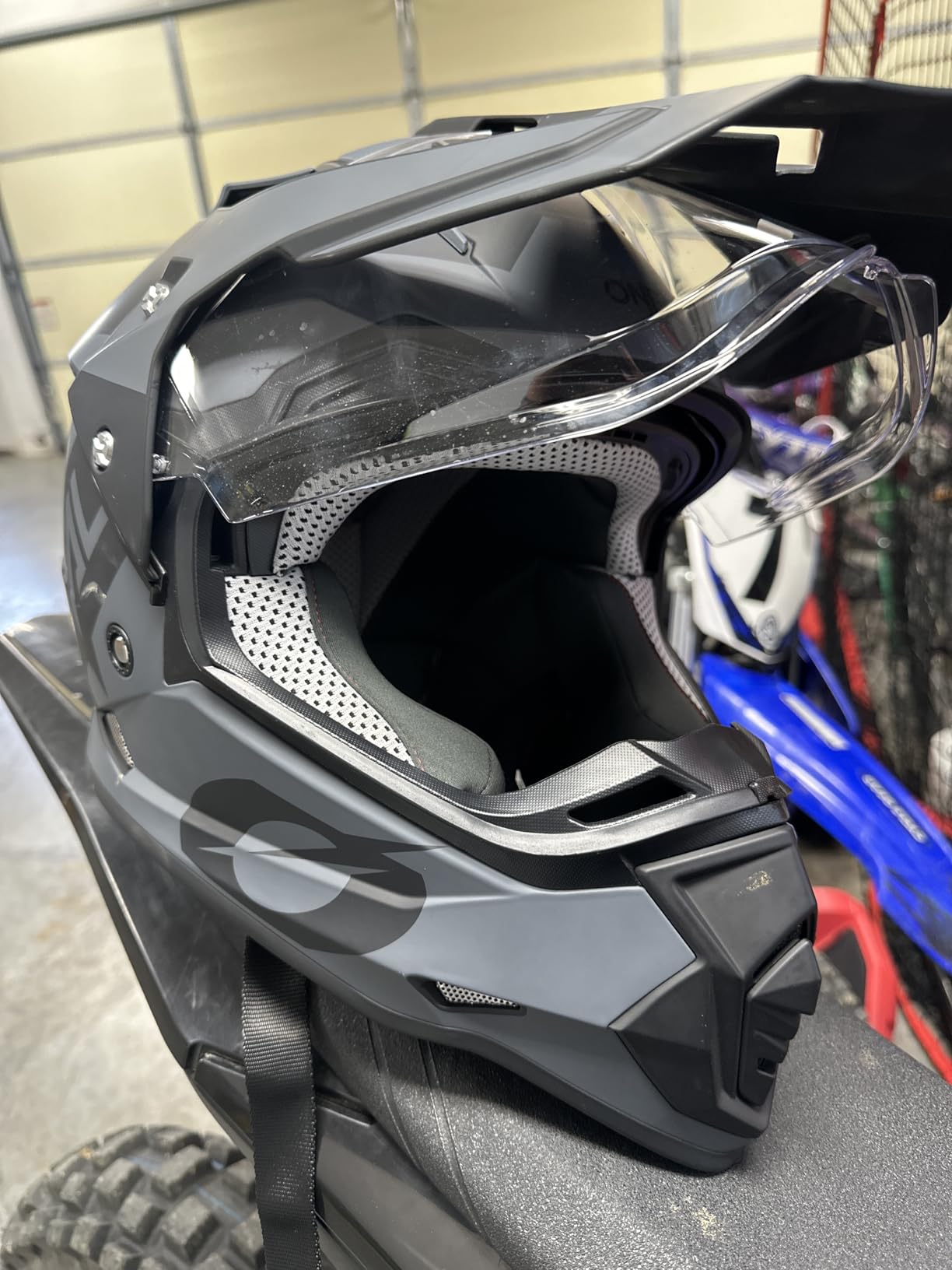 O'Neal Sierra Helmet, Black/Gray MD customer photo 2