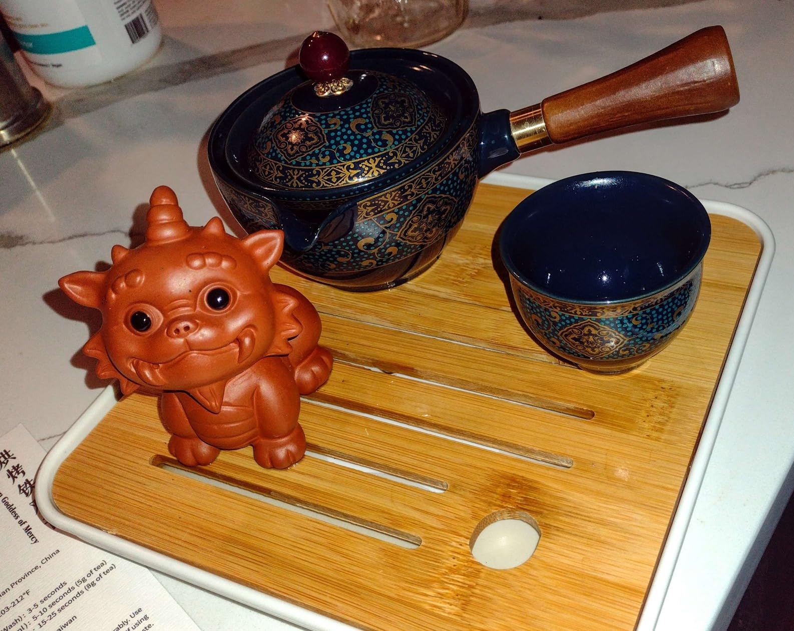 LURRIER Porcelain Chinese Gongfu Tea Set,Portable Teapot Set with 360 Rotation Tea maker and Infuser,Portable All in One Gift Bag for Travel,Home,Gifting,Outdoor and Office (Floral Blue) customer photo 1